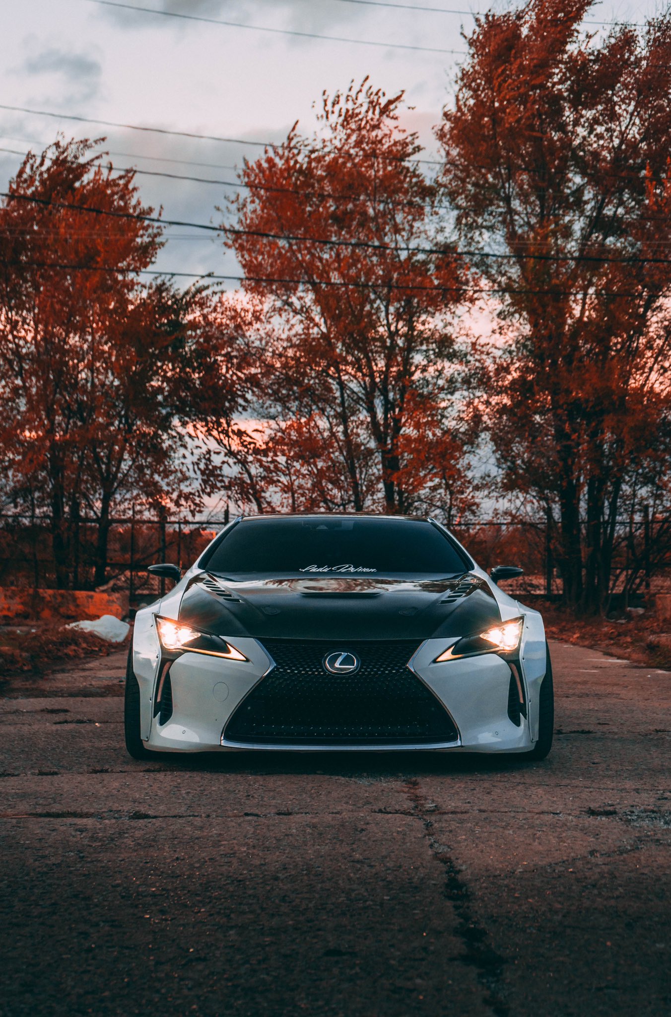 JewishLewish Walk LC500