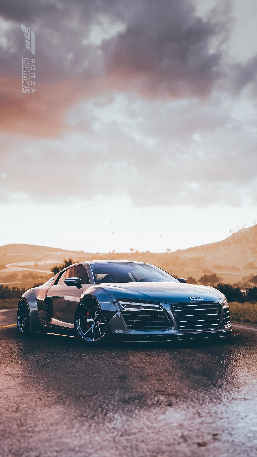 Liberty Walk R8