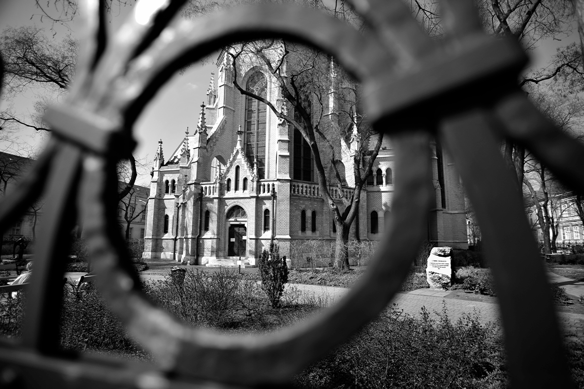 Capturing The Beauty Of Budapest: My Collection Of 23 Black And White Street Photo