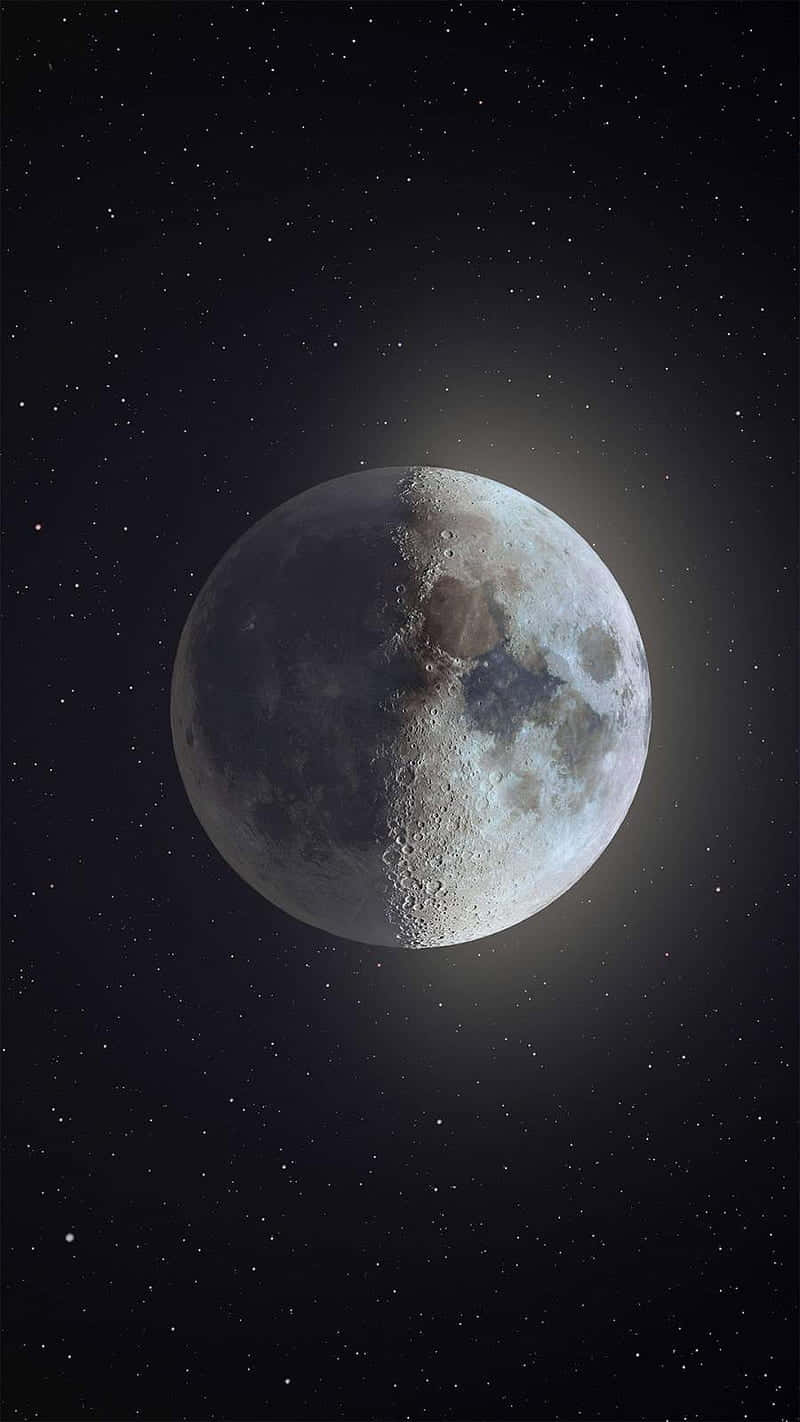 Download Look up to the Moon when you have the latest iPhone Wallpaper