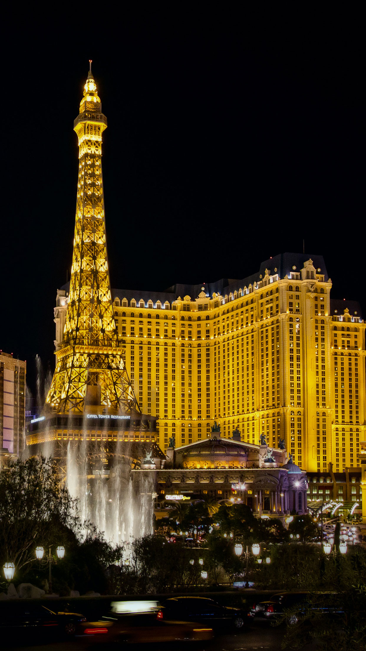 Las Vegas Eiffel Wallpaper for iPhone 11, Pro Max, X, 8, 7, 6