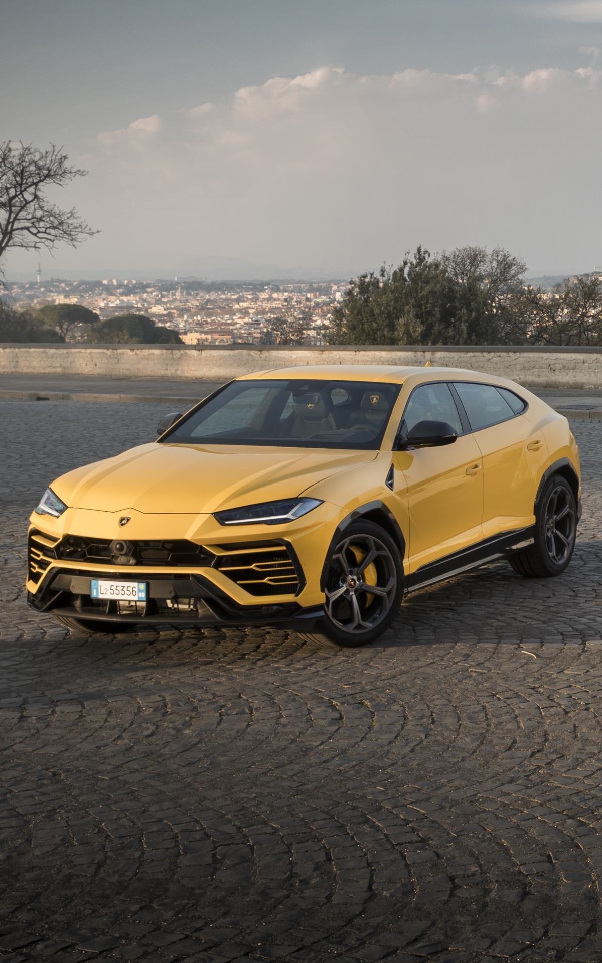 Lamborghini Urus Phone Wallpaper