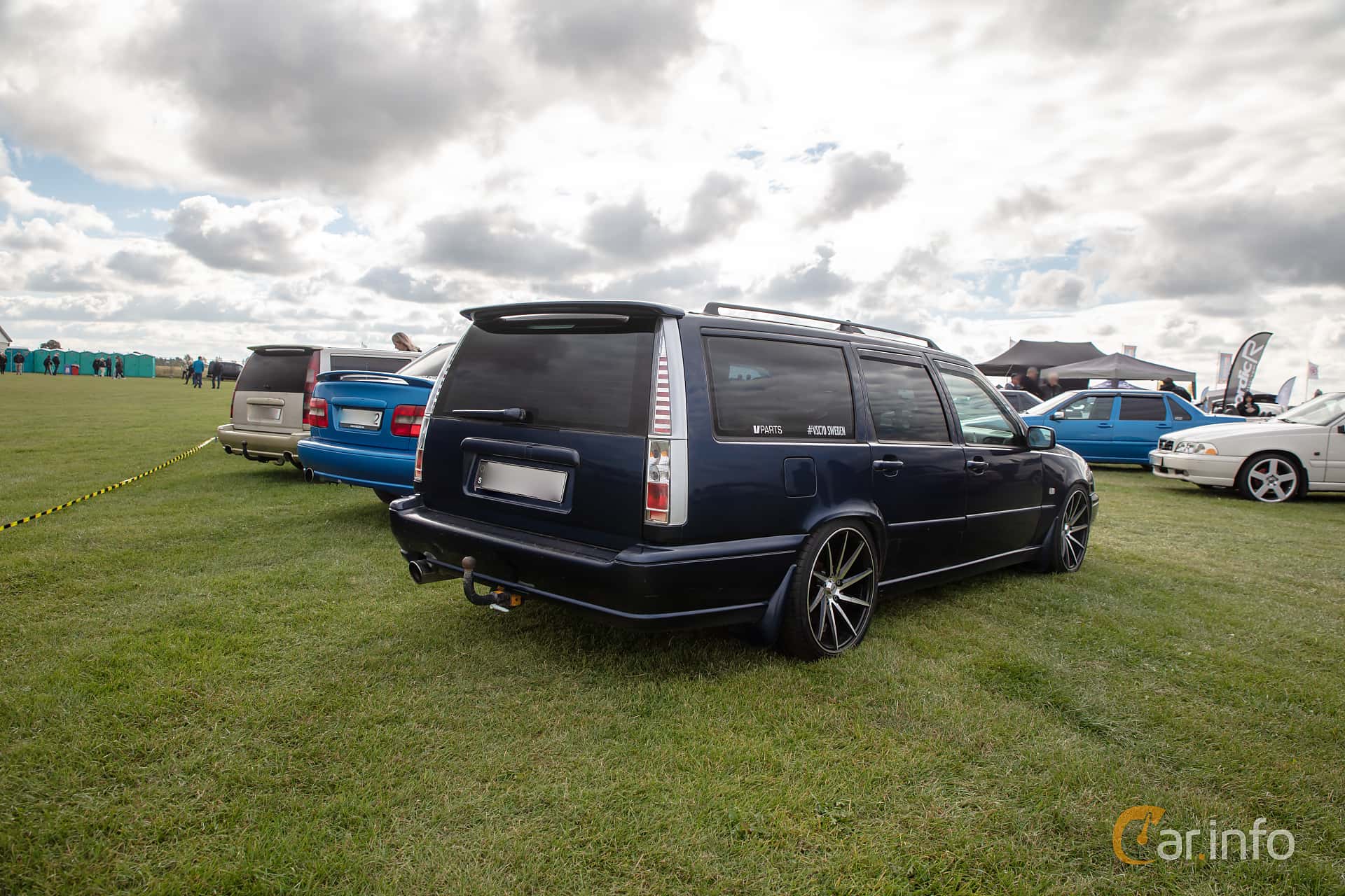 image Of Volvo V70 Generation LW 2.5 20V Manual, 5 Speed