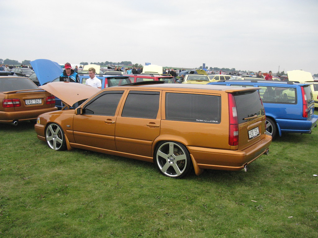 Volvo V70 R AWD