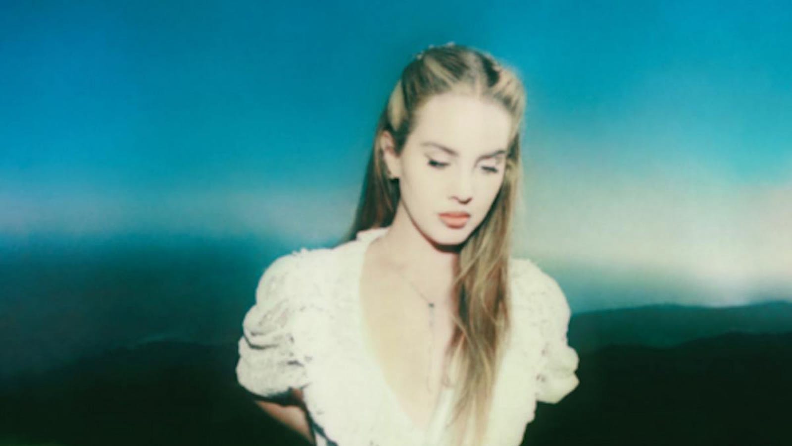 Lana Del Rey's outdated image