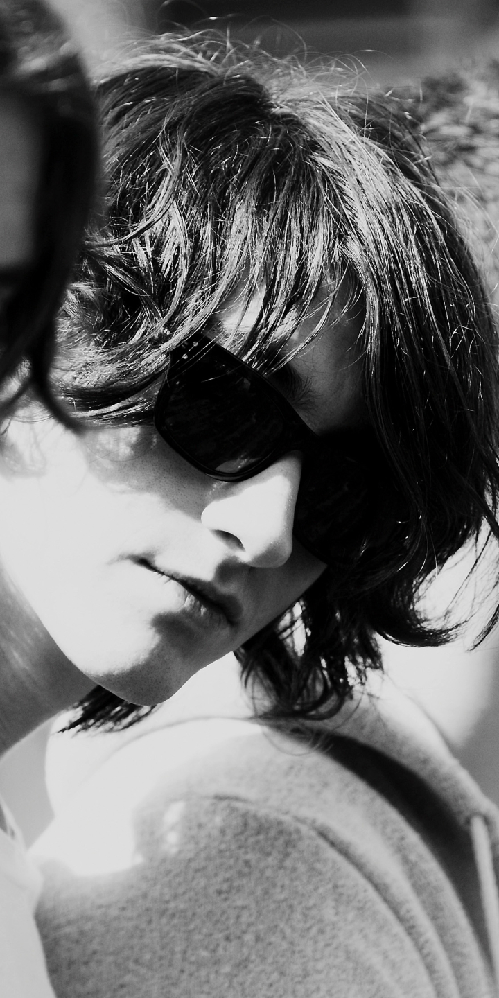 Arctic Monkeys Phone Wallpaper