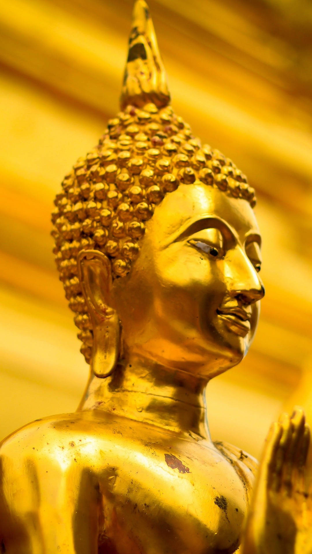 Download Buddha 3D Shiny Golden Statue Wallpaper