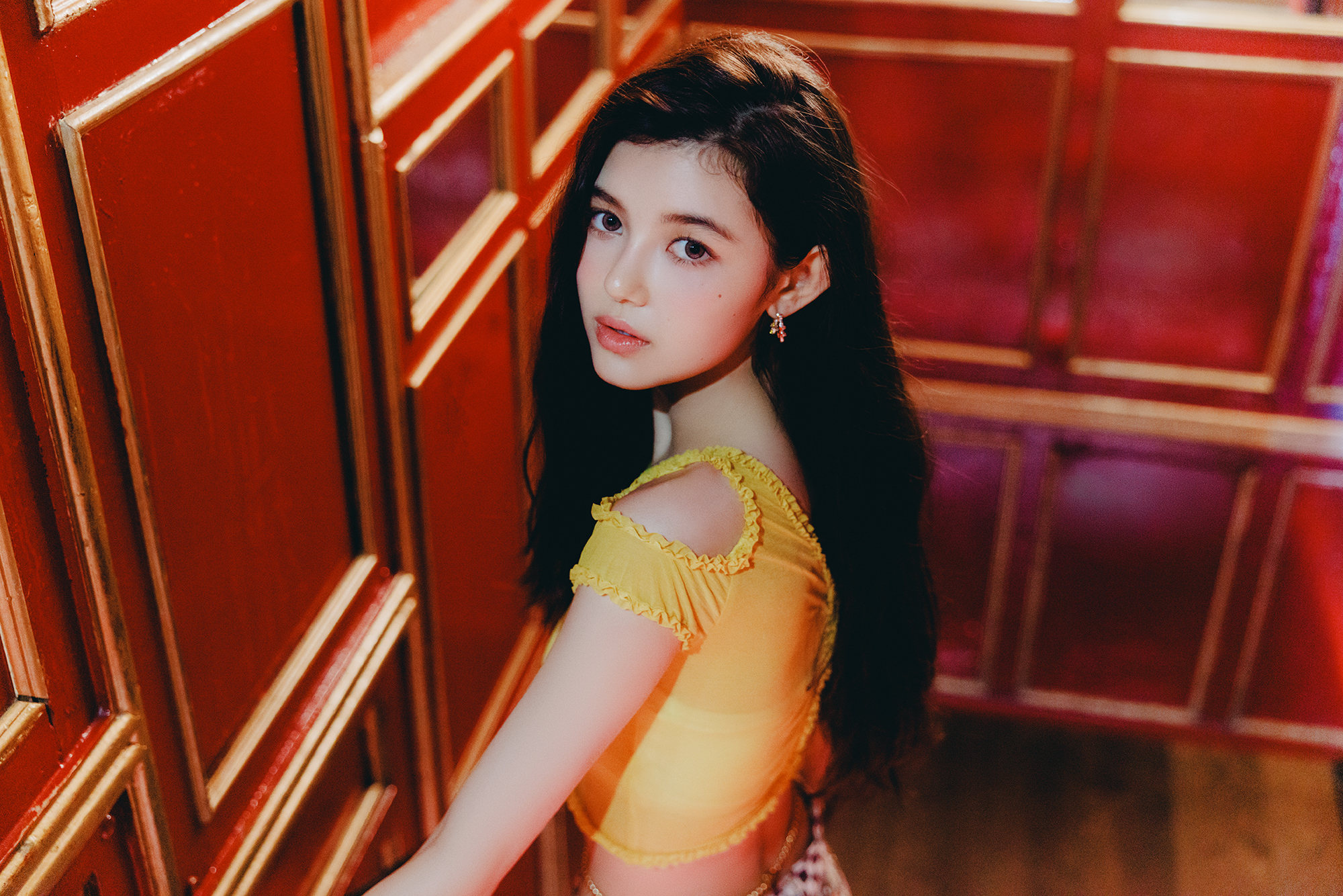 NewJeans Debut Photo (HD HQ)-Pop Database Dbkpop.com