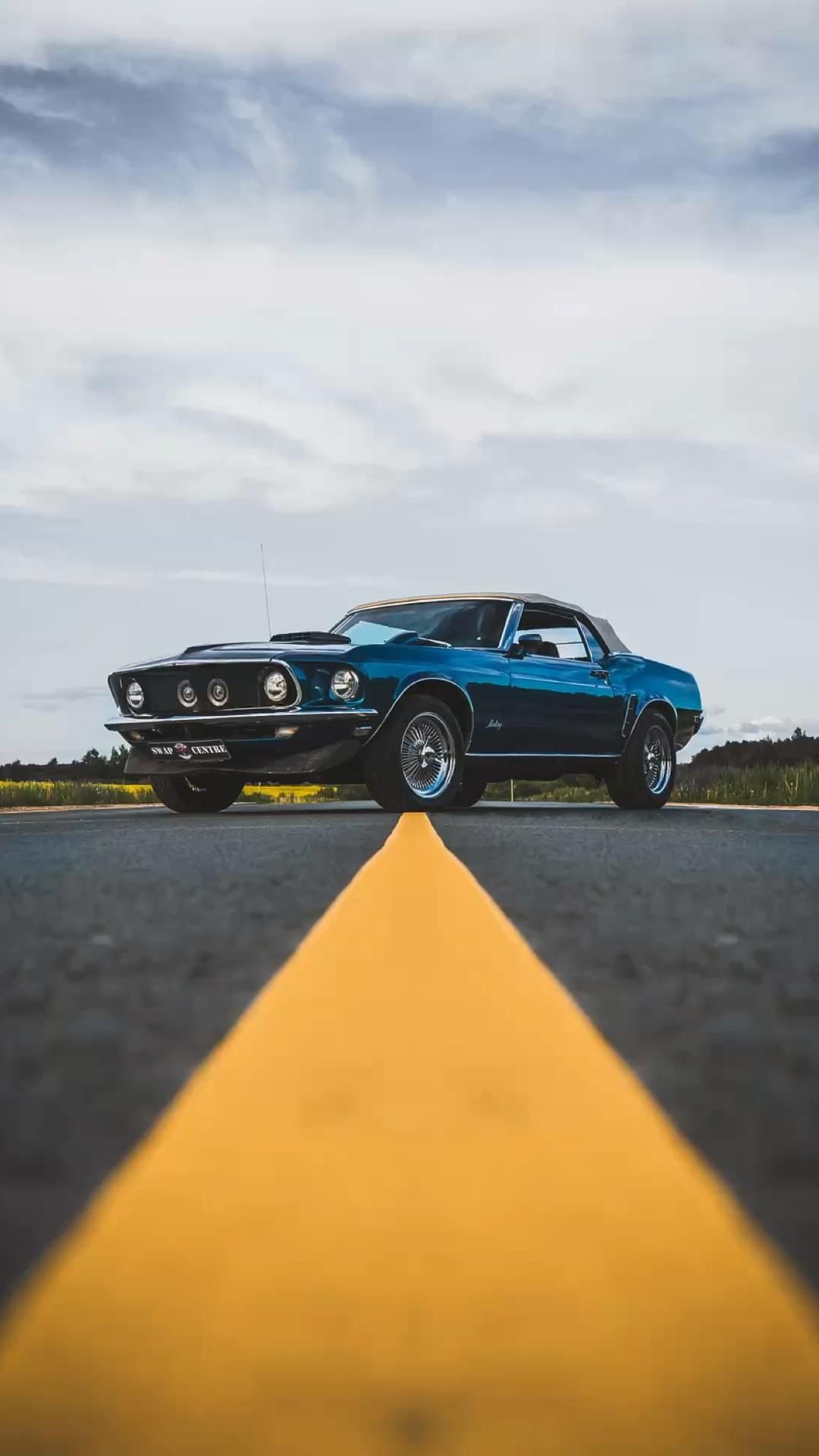 Old muscle car wallpaper. Vintage car