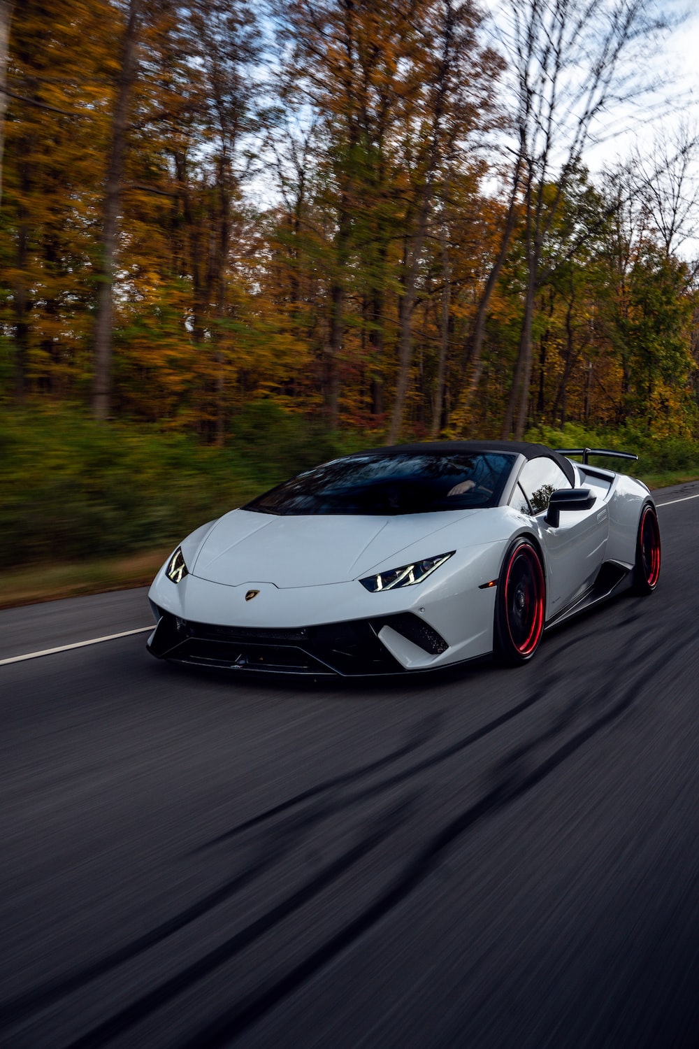 Lamborghini Aventador Picture [HD]. Download Free Image