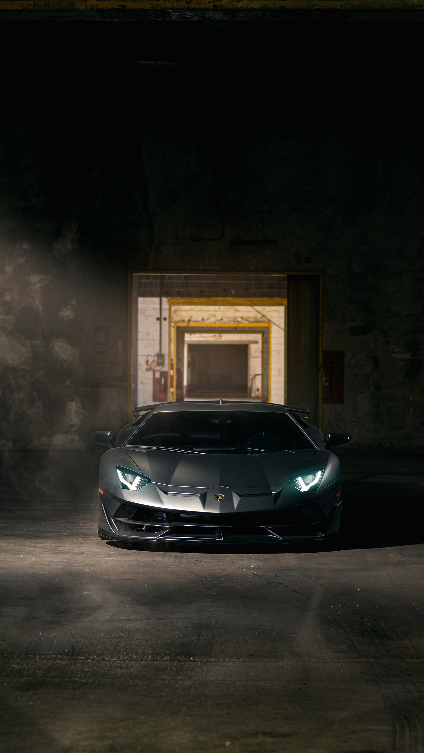 Lamborghini Aventador SVJ iPhone Wallpaper