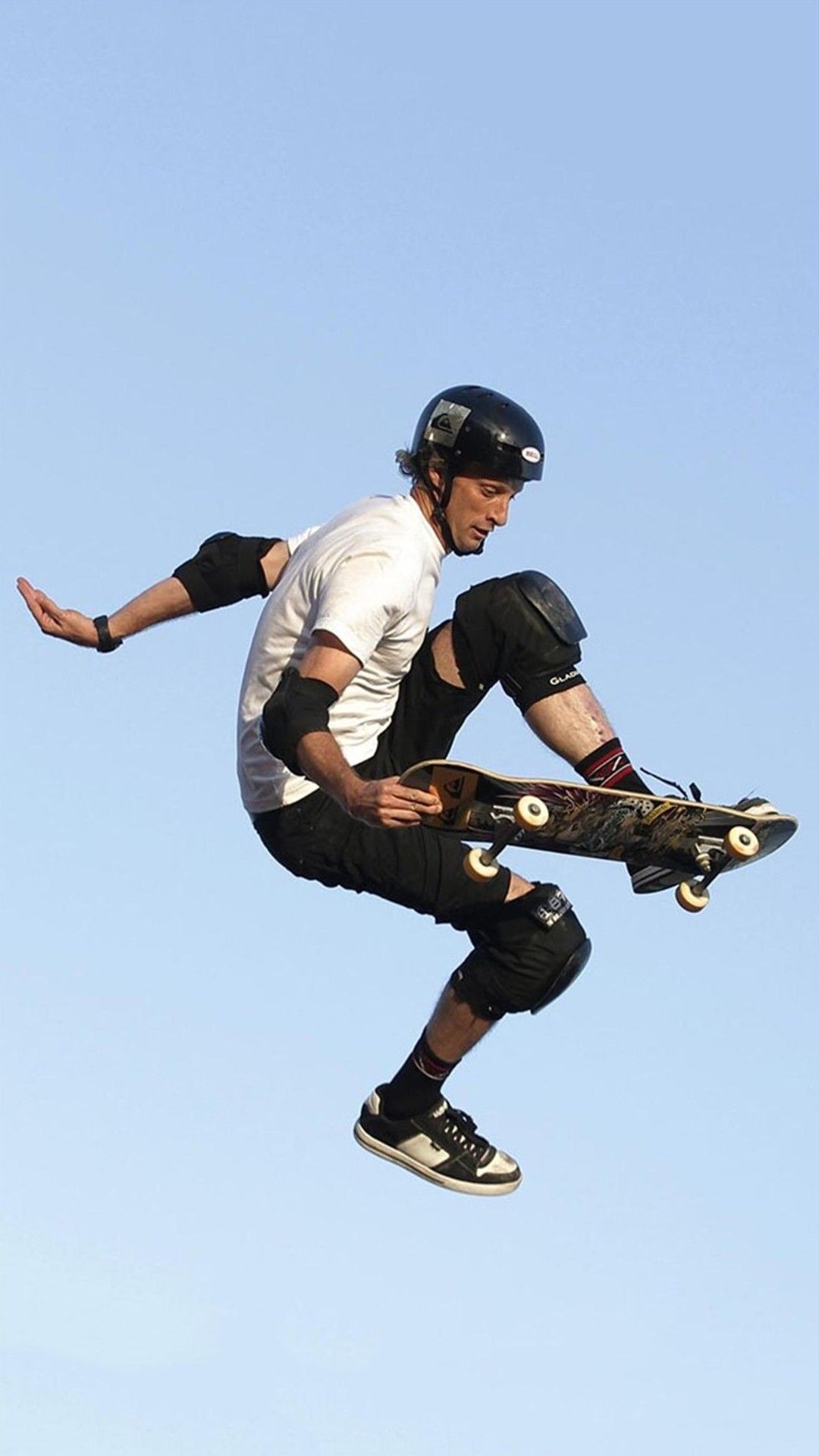 Skateboarding. Tony hawk, Tony hawk skateboard, Tony