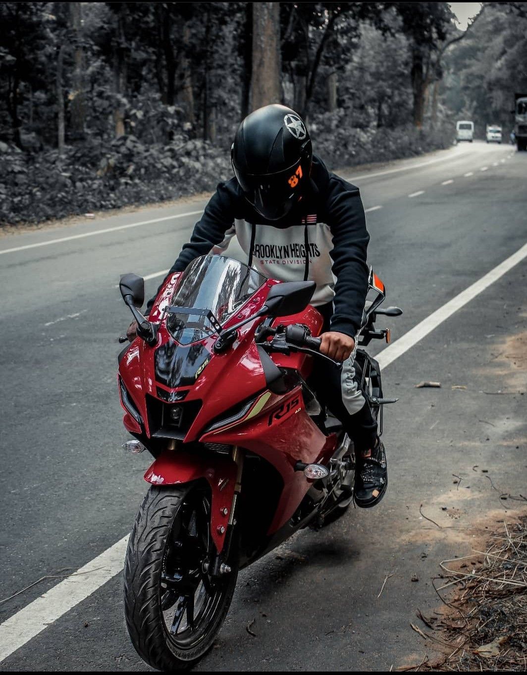 Yamaha R15 v4 red. Bike photo, Biker photography, V3 r15 black