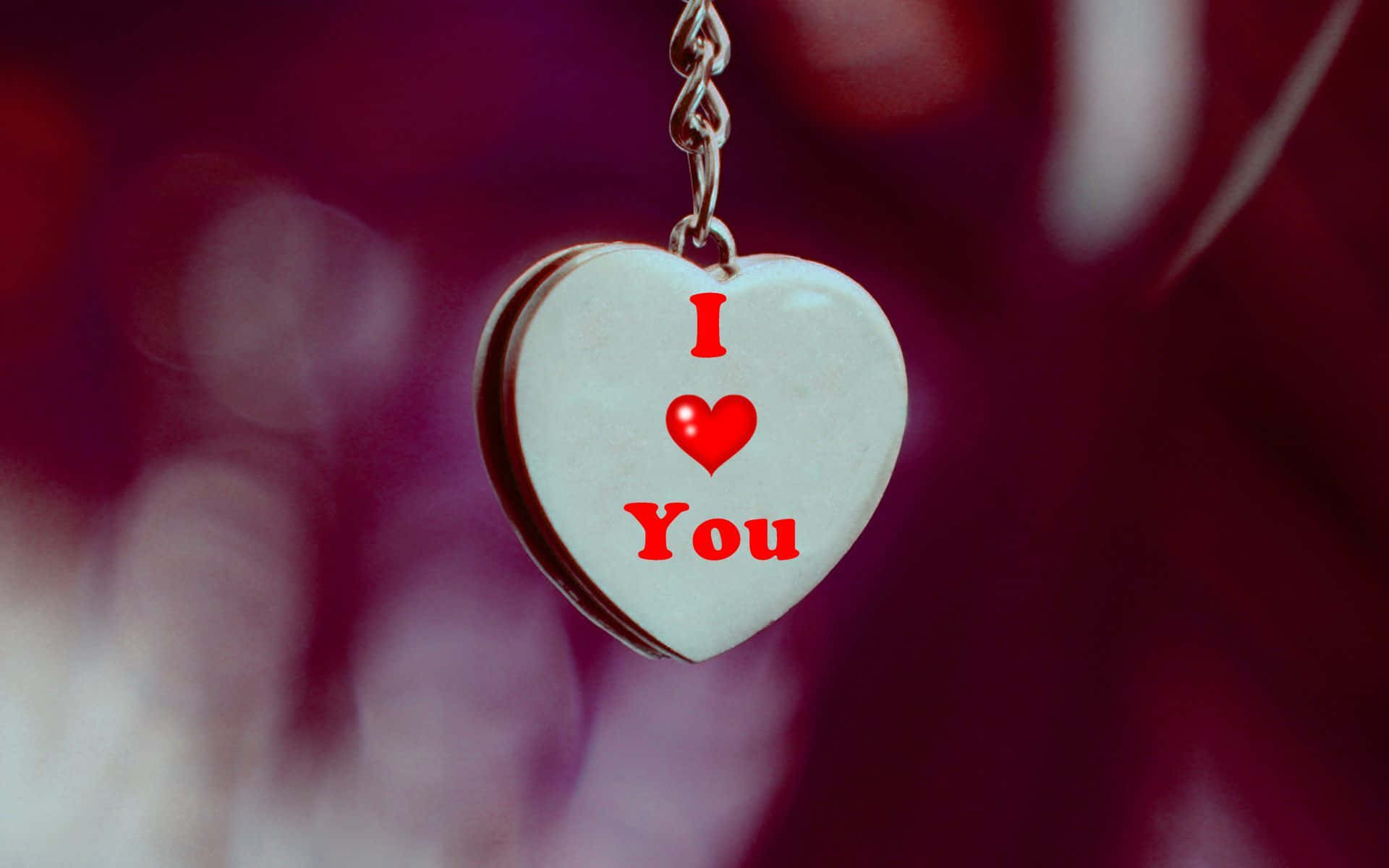 Download I Heart Pfp Pendant Wallpaper