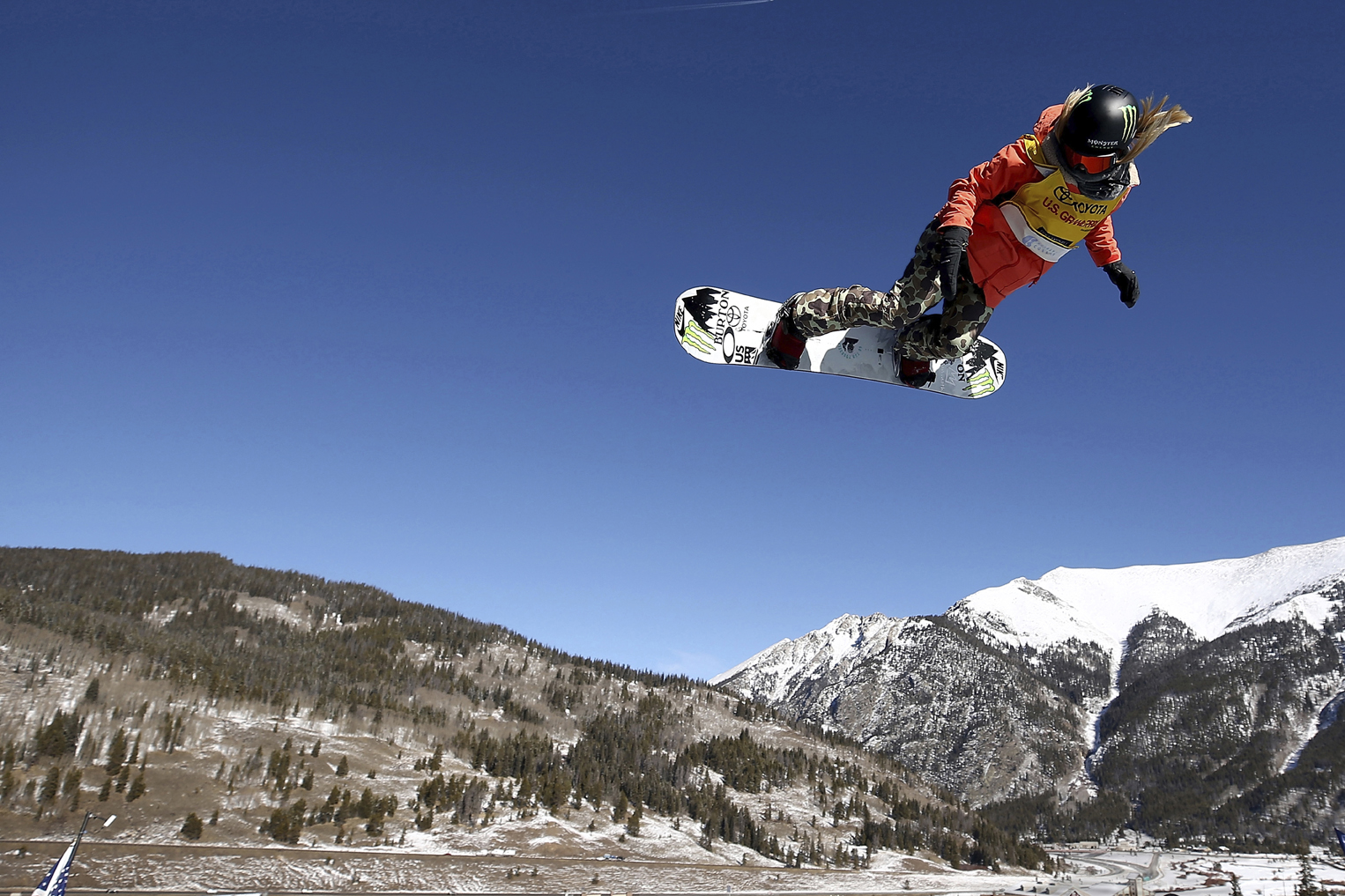 Free 2018 Winter Olympics poster: Chloe Kim