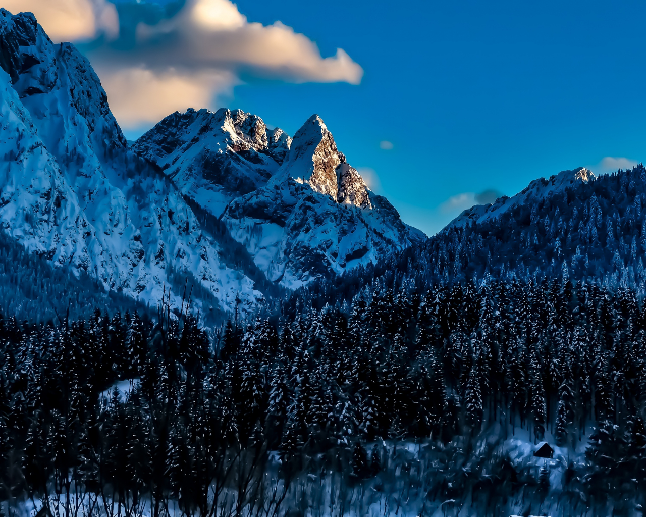 Download wallpaper 1280x1024 snow mountains, winter, italy, standard 5:4 fullscreen wallpaper, 1280x1024 HD background, 17080