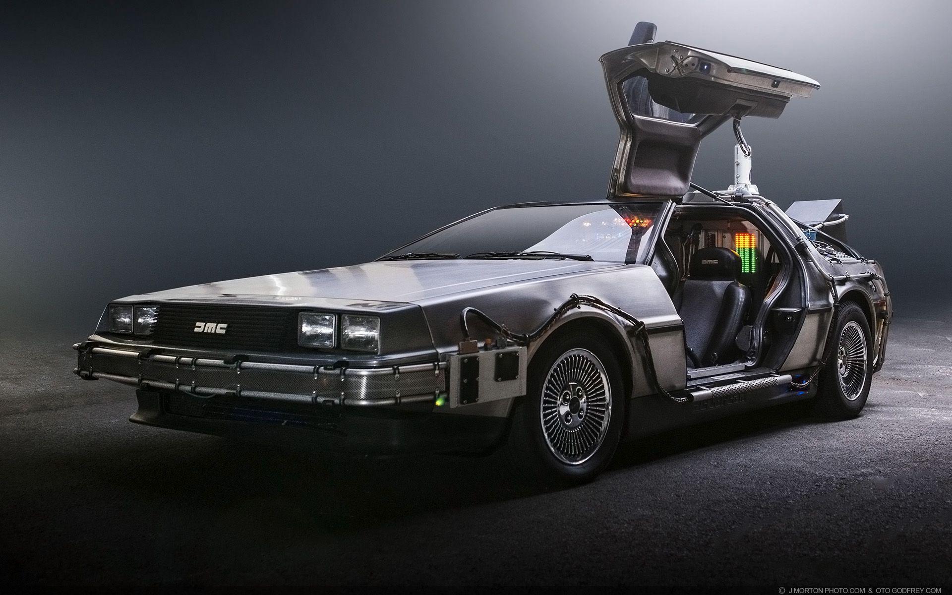 2014 DeLorean Time Machine by Team TimeCar Wallpapers