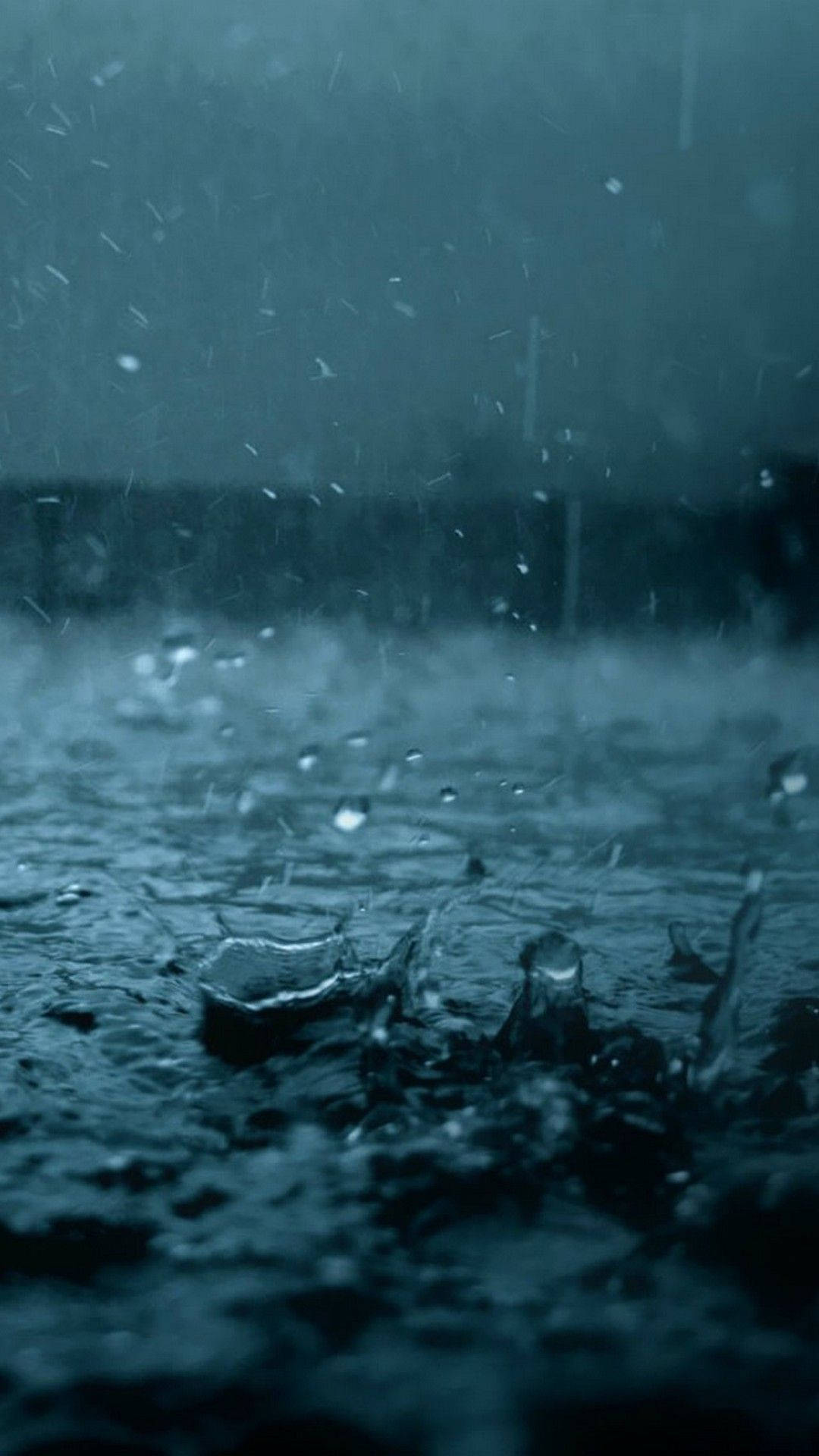 Download The beauty of a wet, rainy day, seens of an iPhone. Wallpaper