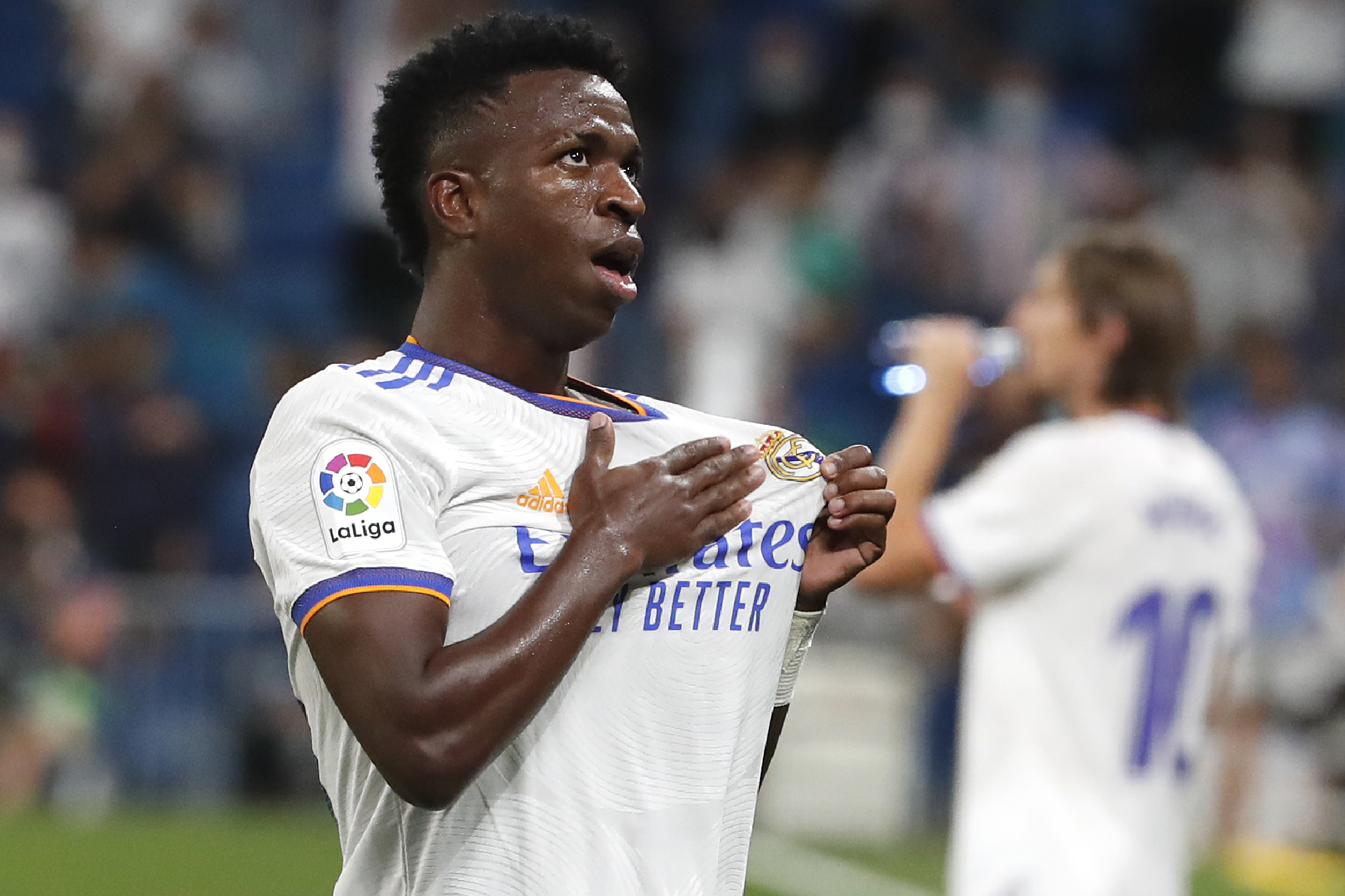 Why do Real Madrid have a crown on their badge, and which other teams also have one?