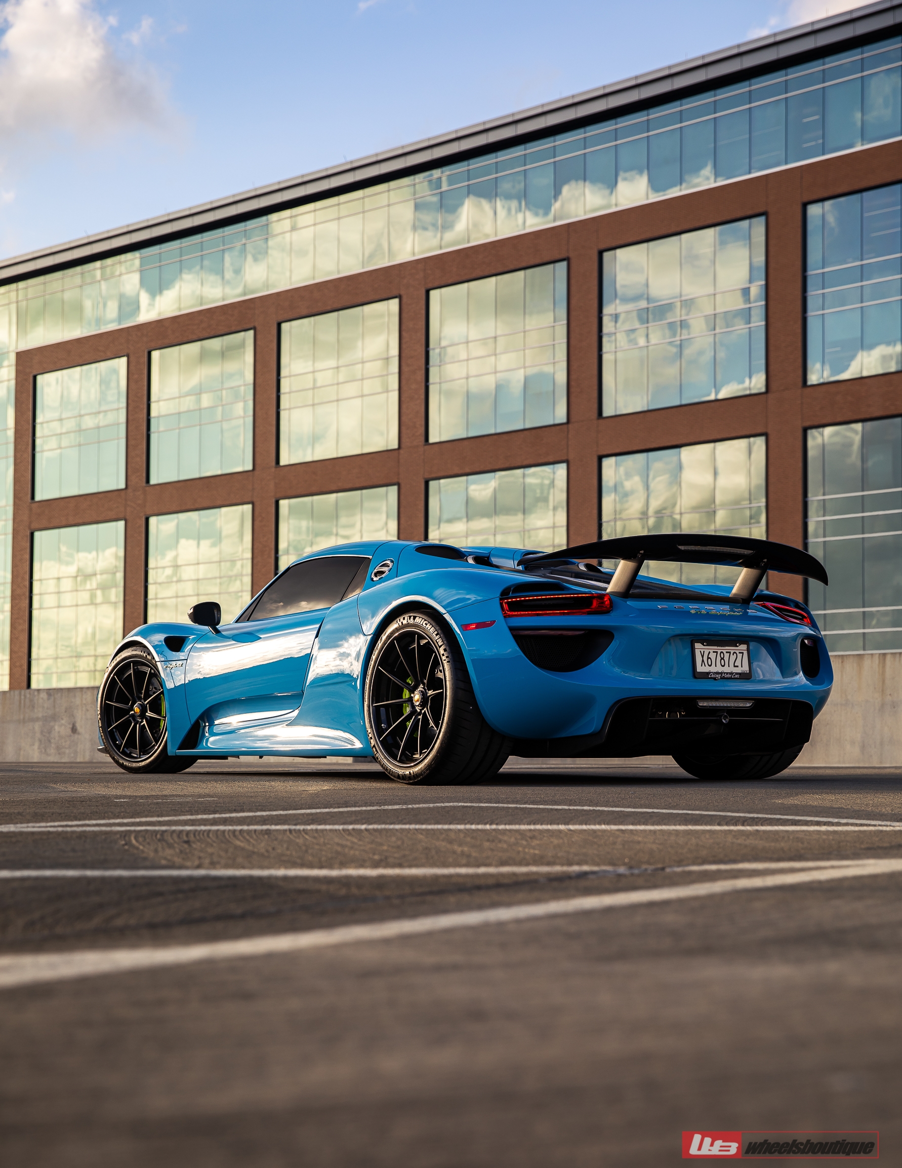 Porsche 918 Spyder on ANRKY AN38 Gallery
