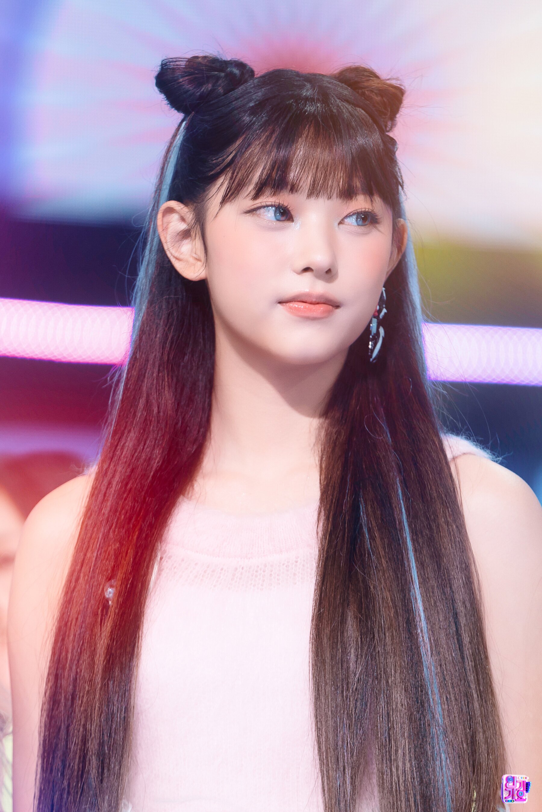 NewJeans Haerin - 'Attention' at Inkigayo