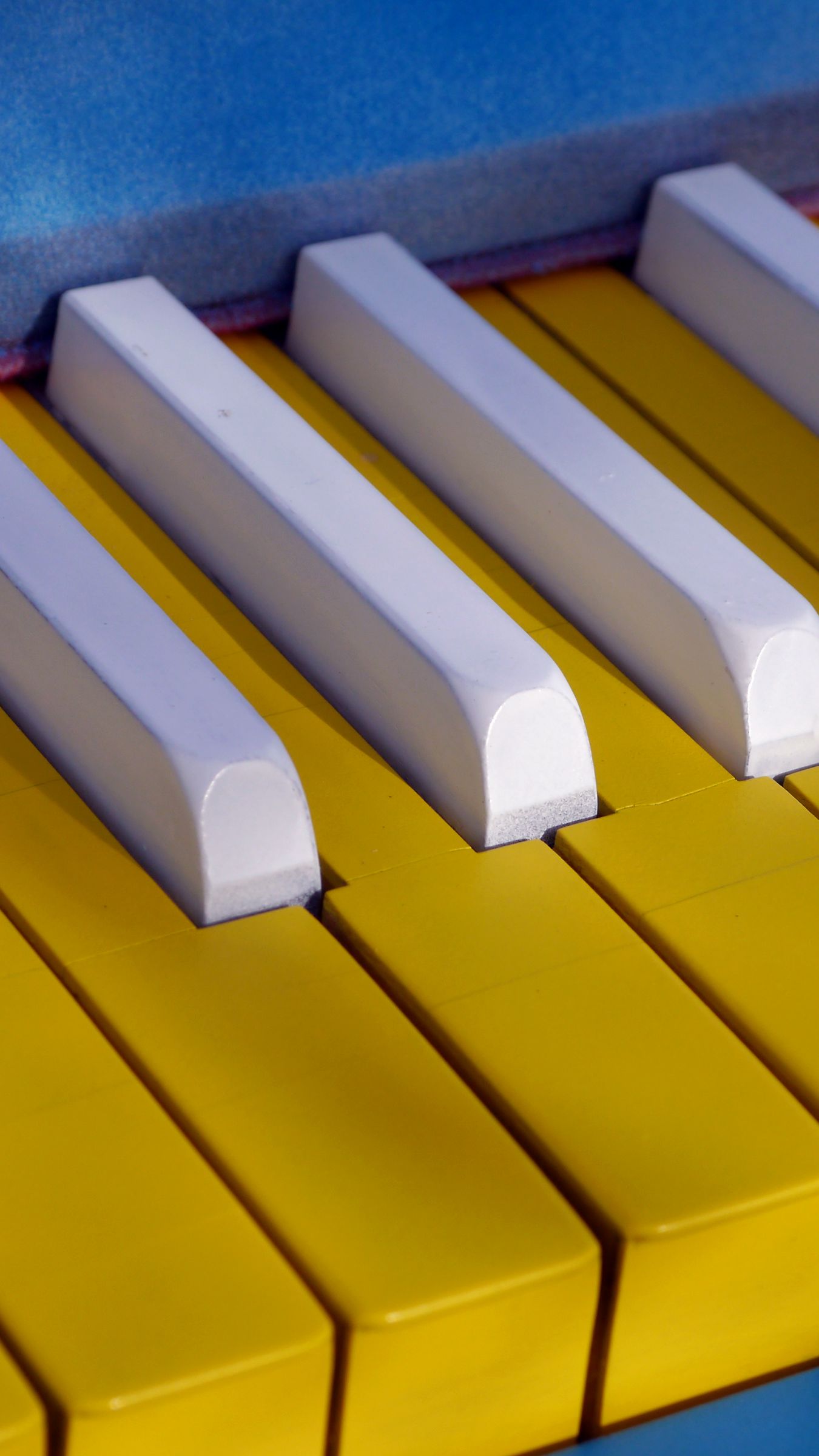 Download wallpaper 1350x2400 piano, keys, yellow, music iphone 8+/7+/6s+/for parallax HD background