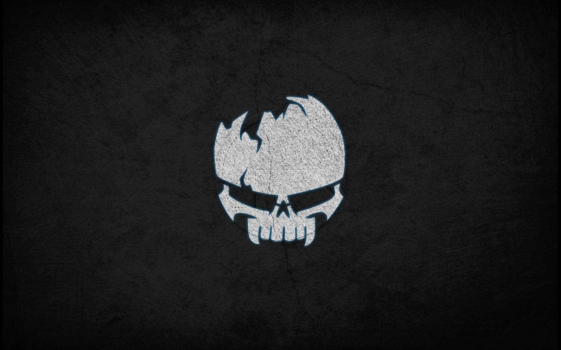 Download Cracked HD Skull Wallpaper