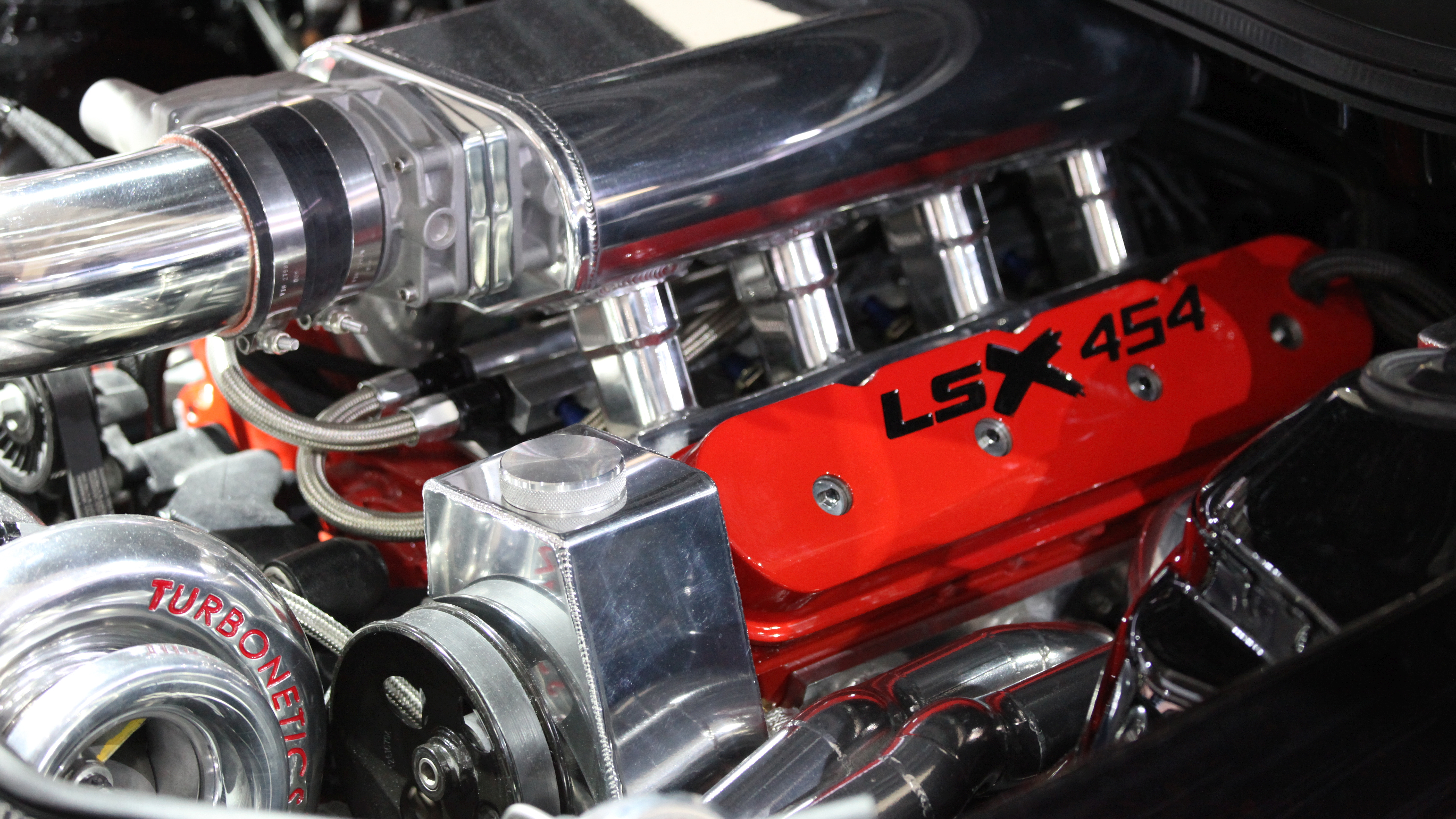 Man Made Engine 4k Ultra HD Wallpaper