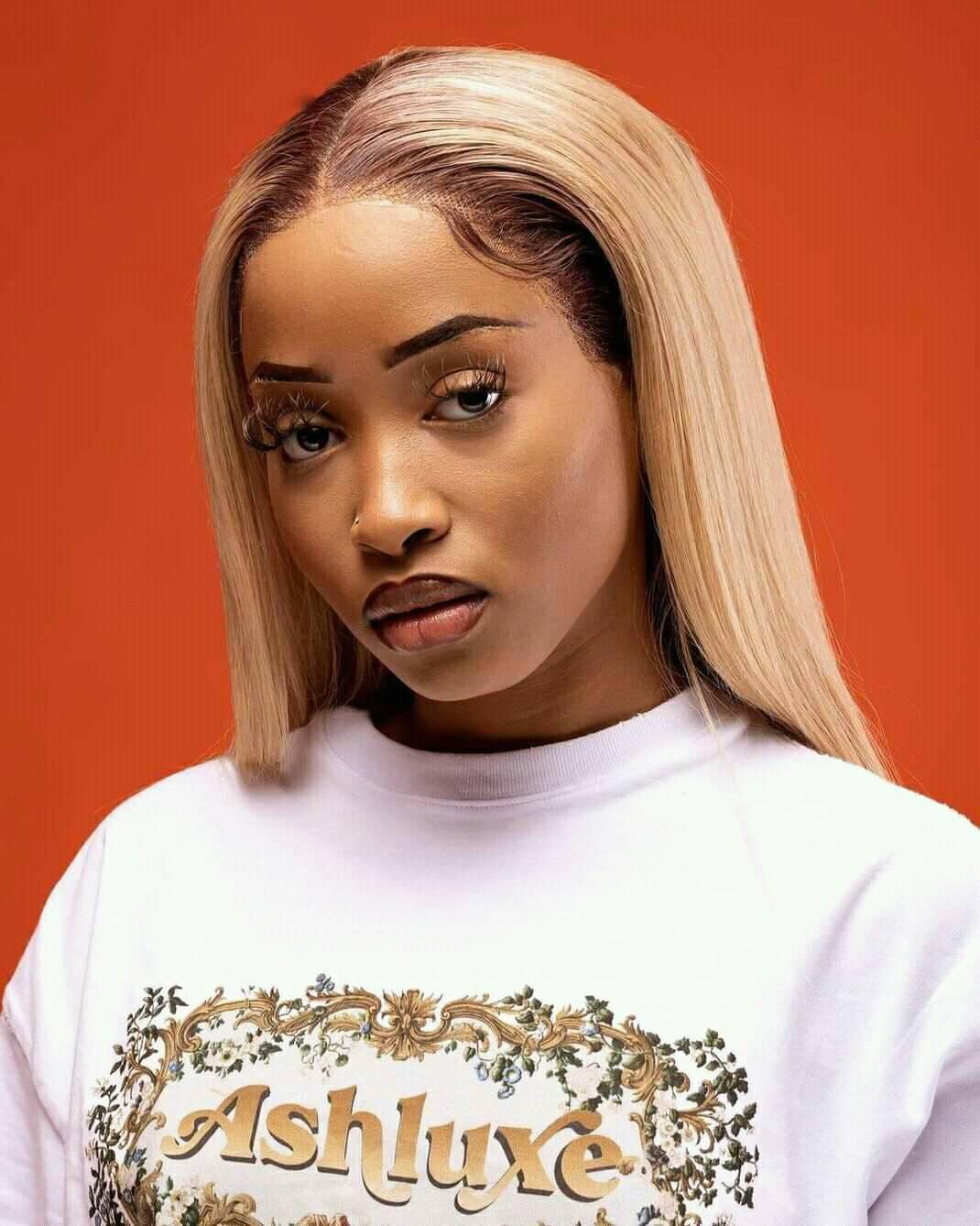 Uncle Waffles Lyrics, Biography and Albums