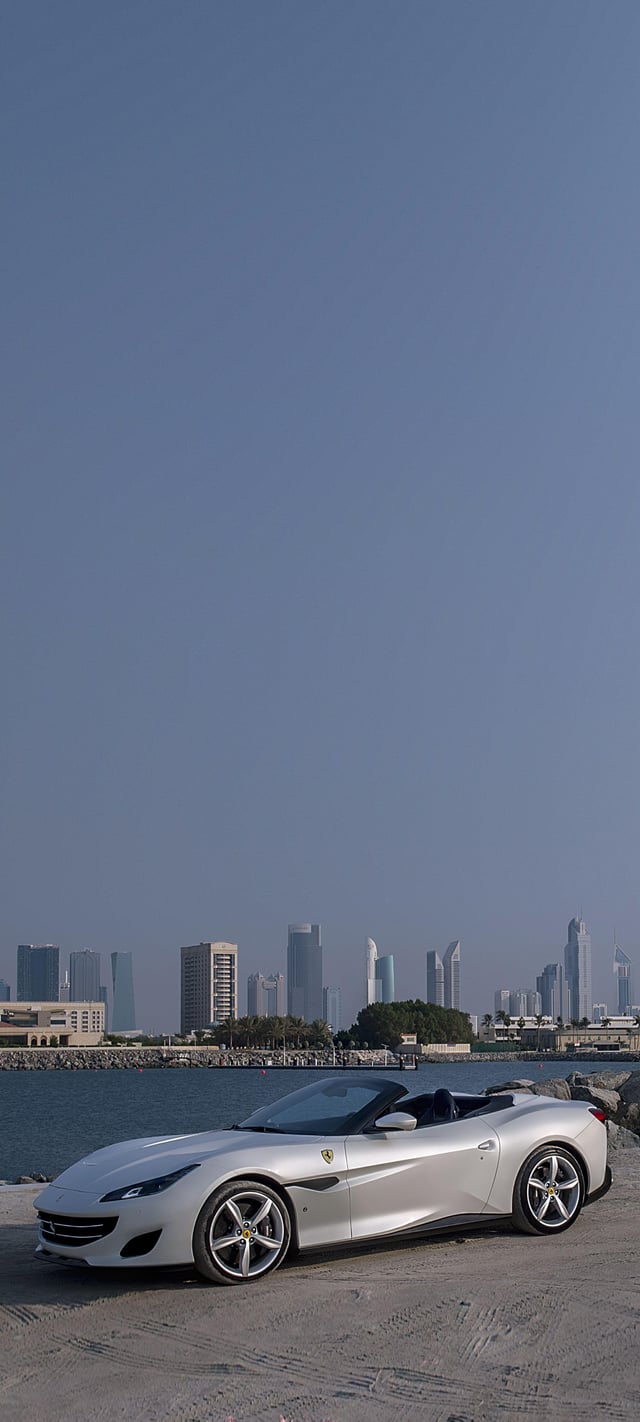 Today White Ones. Ferrari Mobile Wallpaper., U JJLopezAgullo