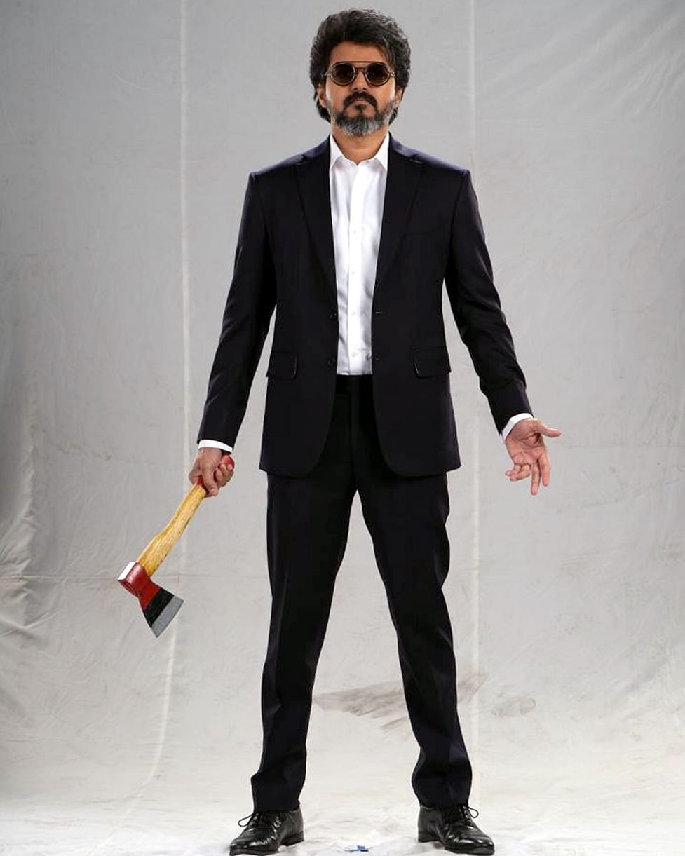 Exhilarating unseen working still of Thalapathy Vijay from 'Beast' is here!