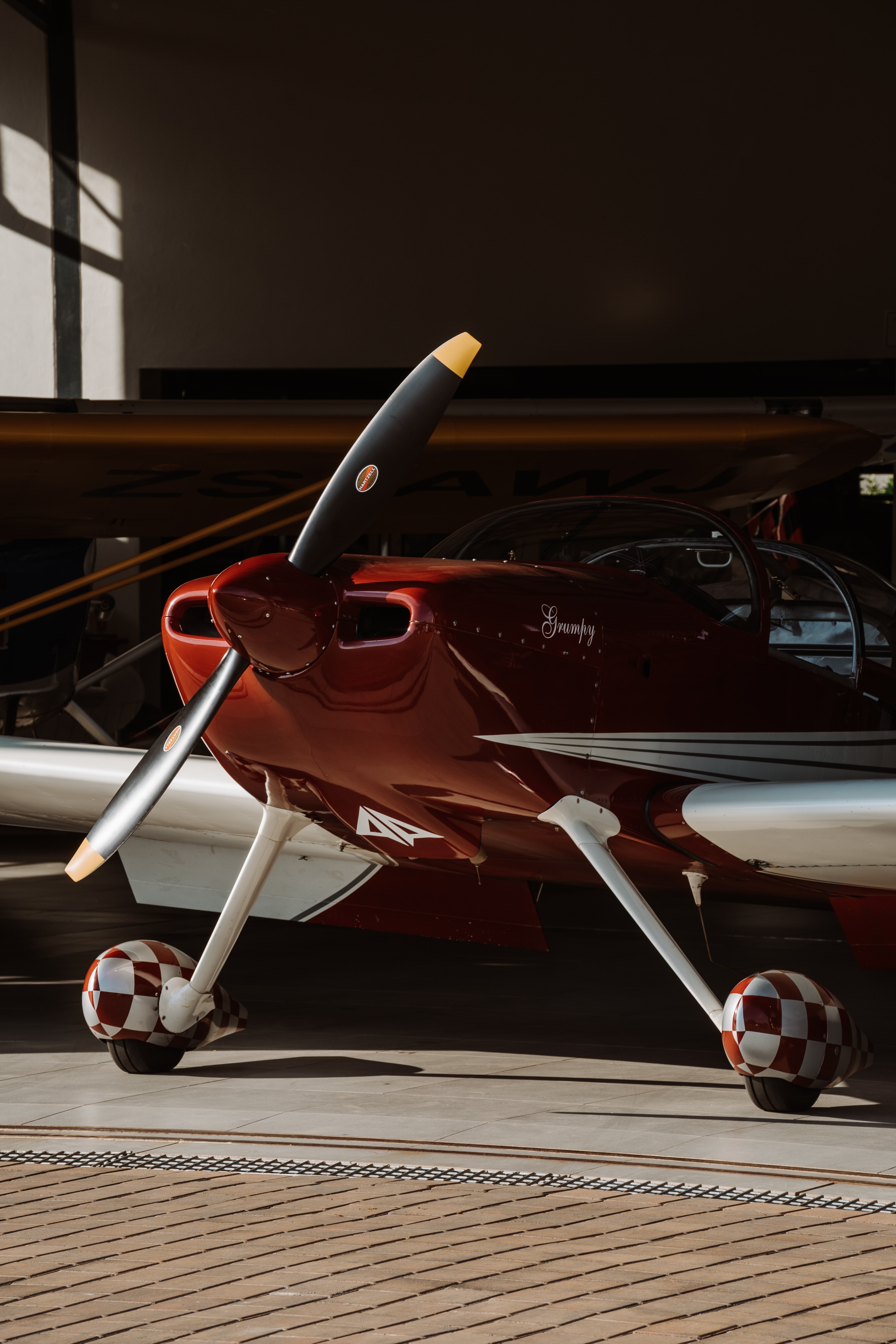 Download Airplane wallpaper for mobile phone, free Airplane HD picture