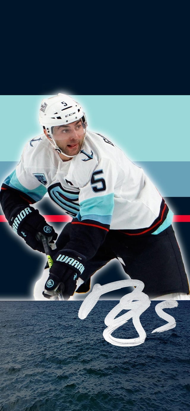 Hi Kraken friends! Made some Gio wallpaper for Wallpaper Wednesday! iPhone and Android! Enjoy!