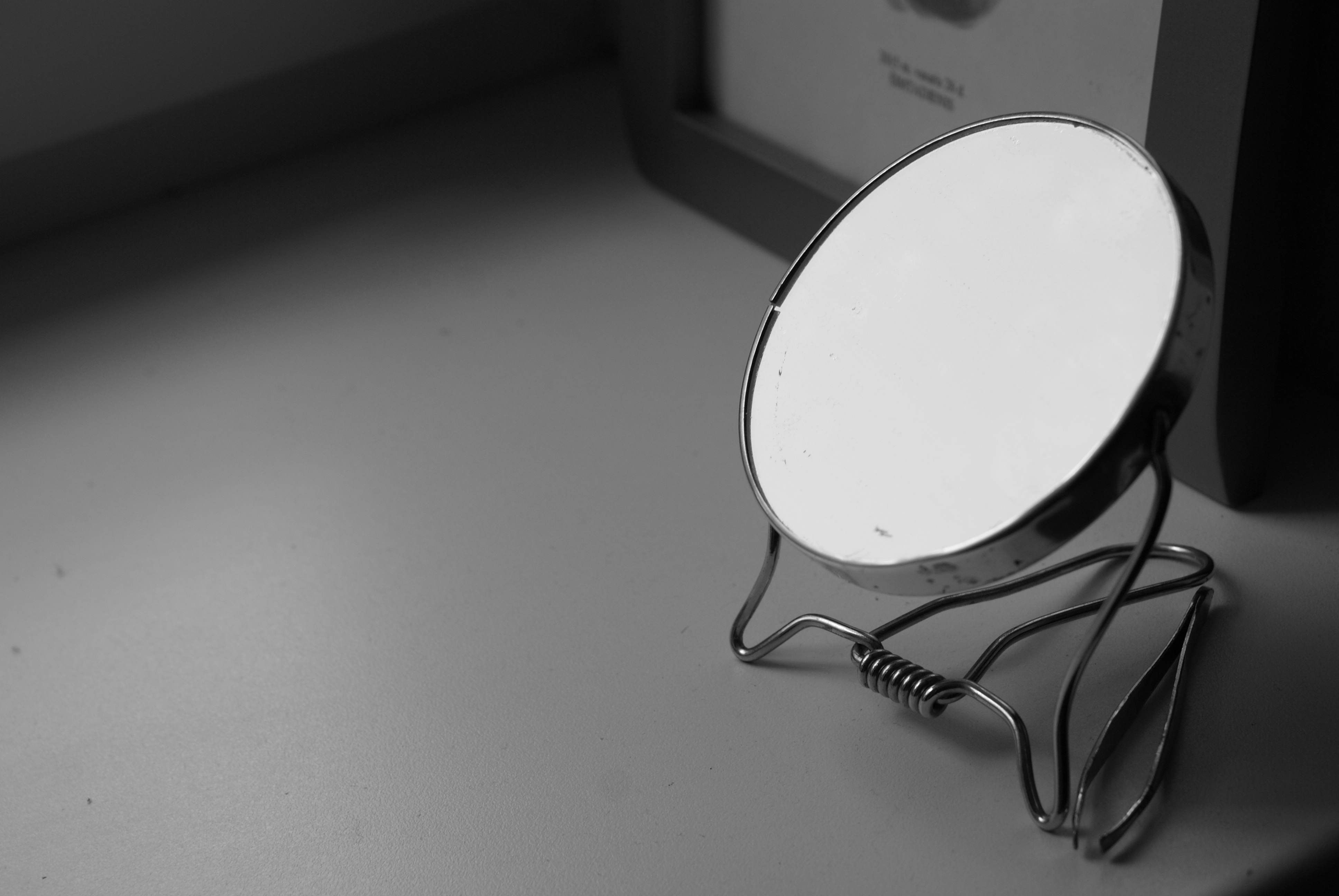 Mirror HD Wallpaper and Background