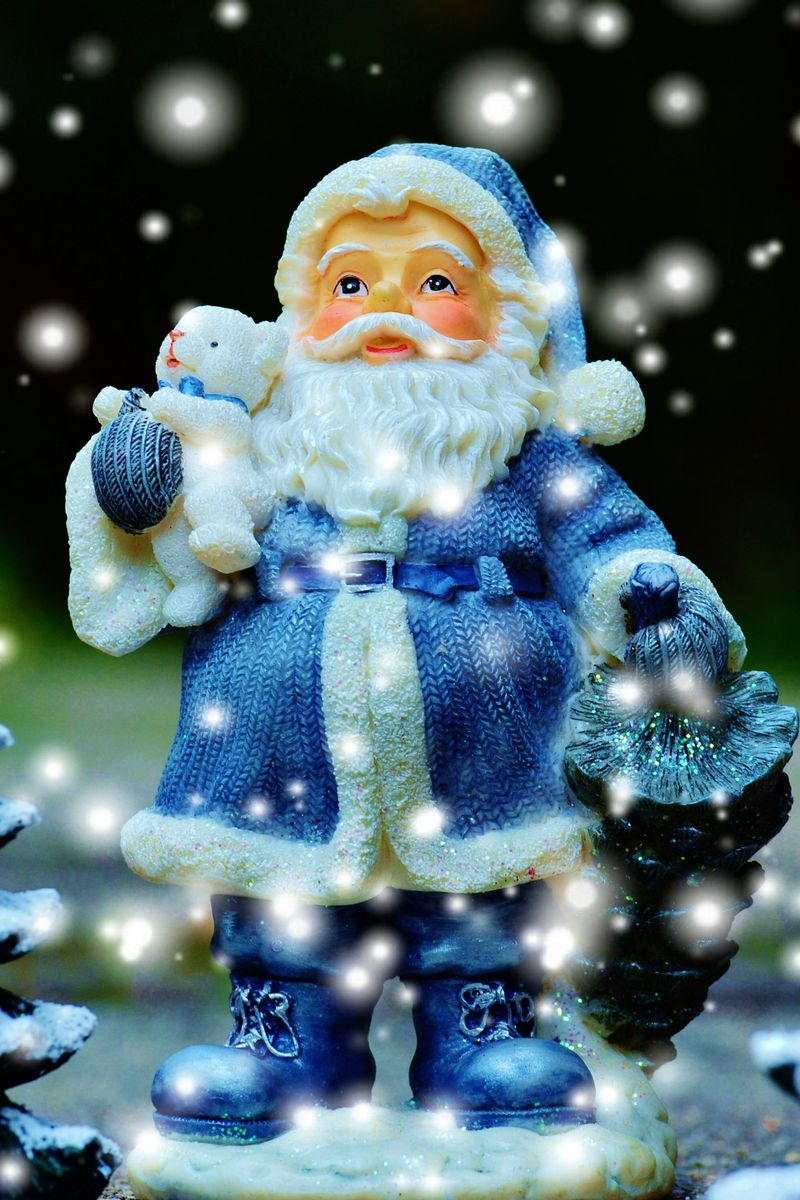 Download Wallpaper 800x1200 Santa Claus, Christmas Trees, New Year, Christmas Iphone 4s 4 For Parallax HD Background