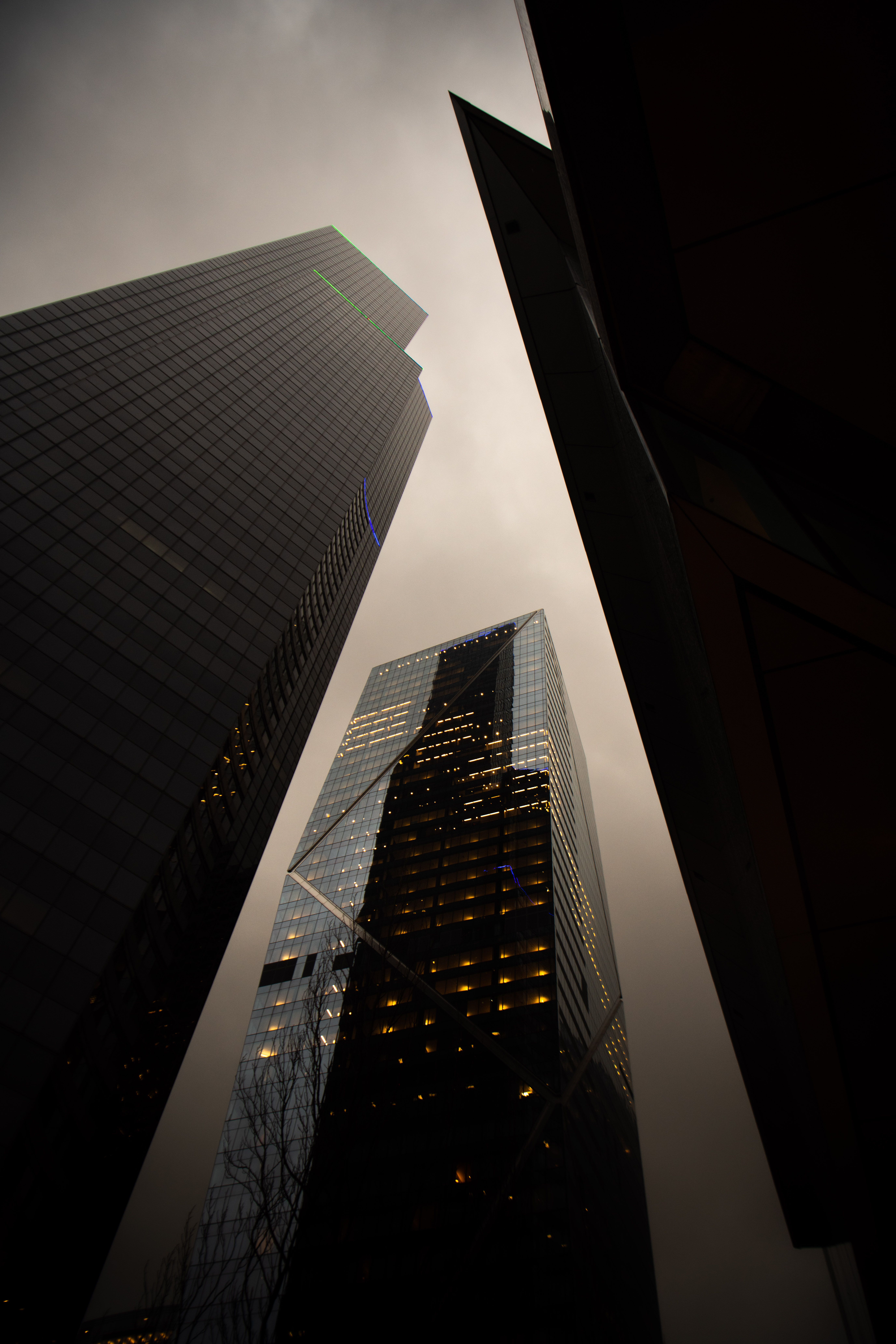 Skyscraper, Download wallpaper hd, City iphone wallpaper