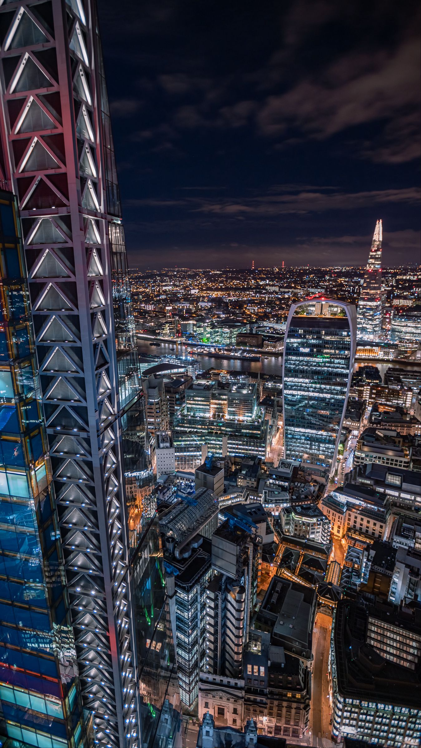 Download wallpaper 1350x2400 night city, buildings, architecture, skyscrapers, london iphone 8+/7+/6s+/for parallax HD background