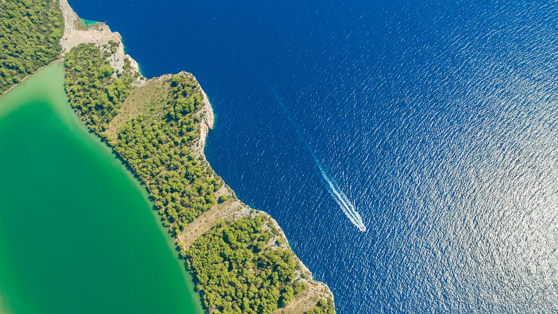 Aerial view of Estuary [1920x1080]