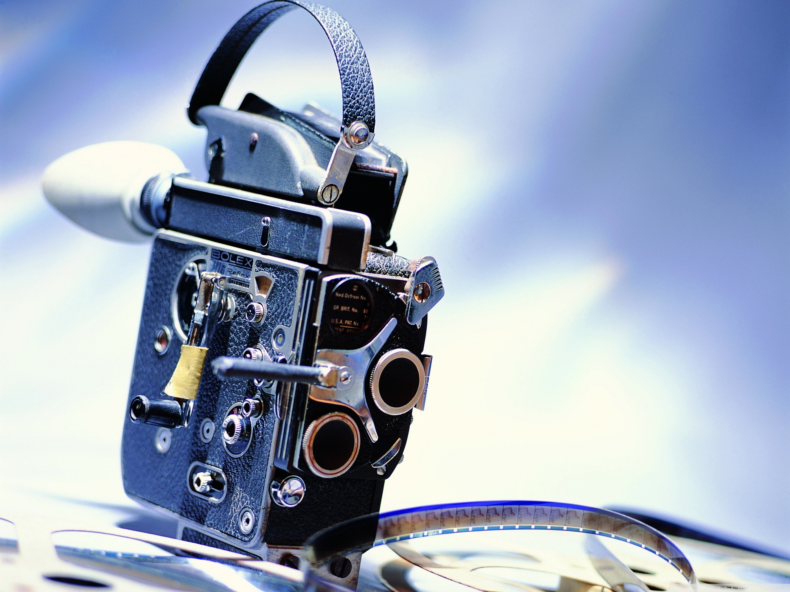 Old Filming Camera Ultra HD Desktop Background Wallpaper for 4K UHD TV, Widescreen & UltraWide Desktop & Laptop, Multi Display, Dual Monitor, Tablet