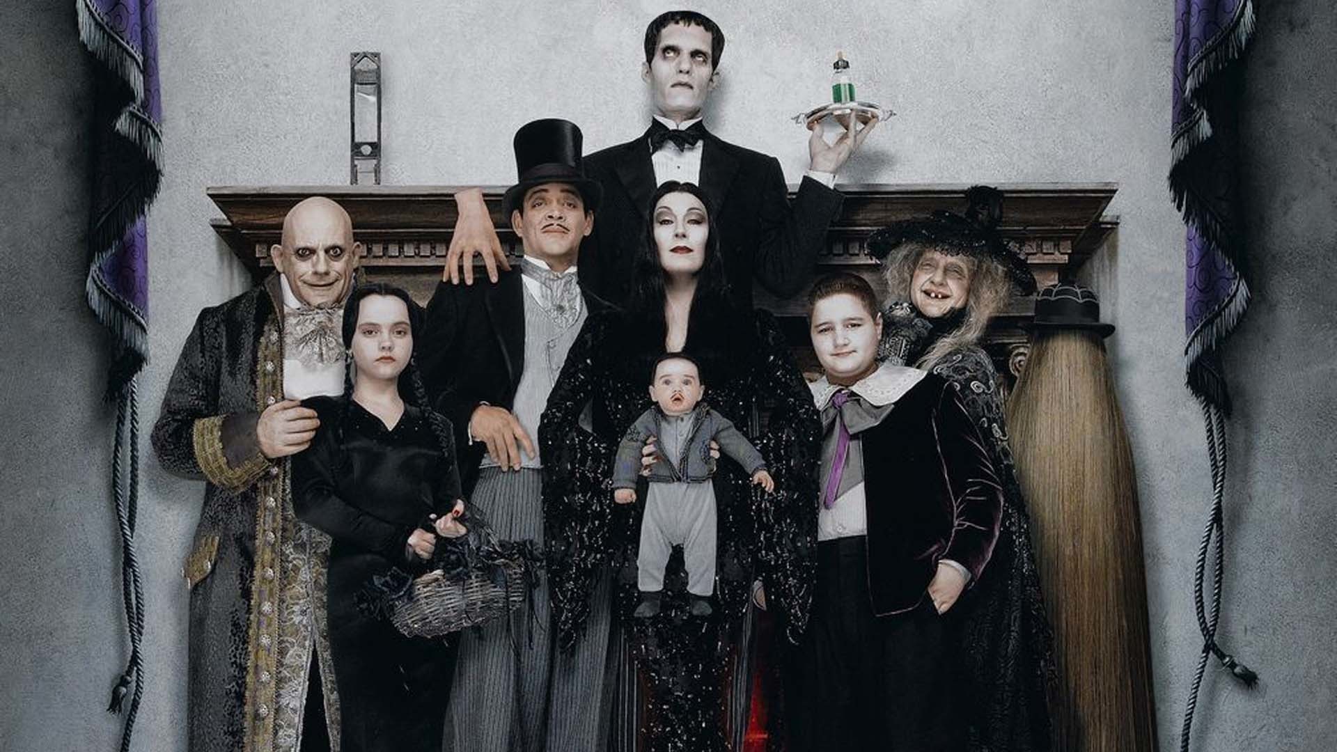 The Other Side blog: October Horror Movie Challenge: Addams Family (1991, 1993)