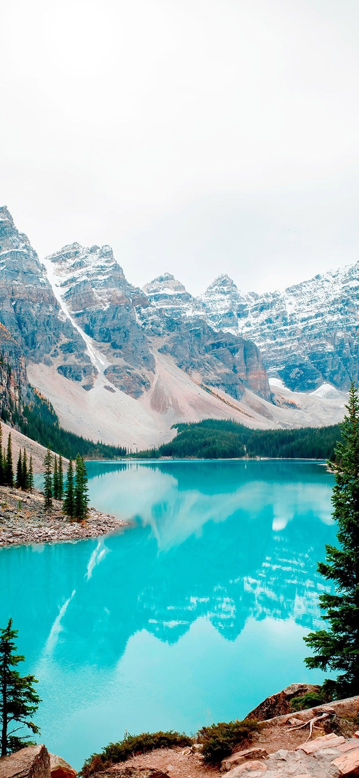 Peaceful Turquoise Lake Near Mountains