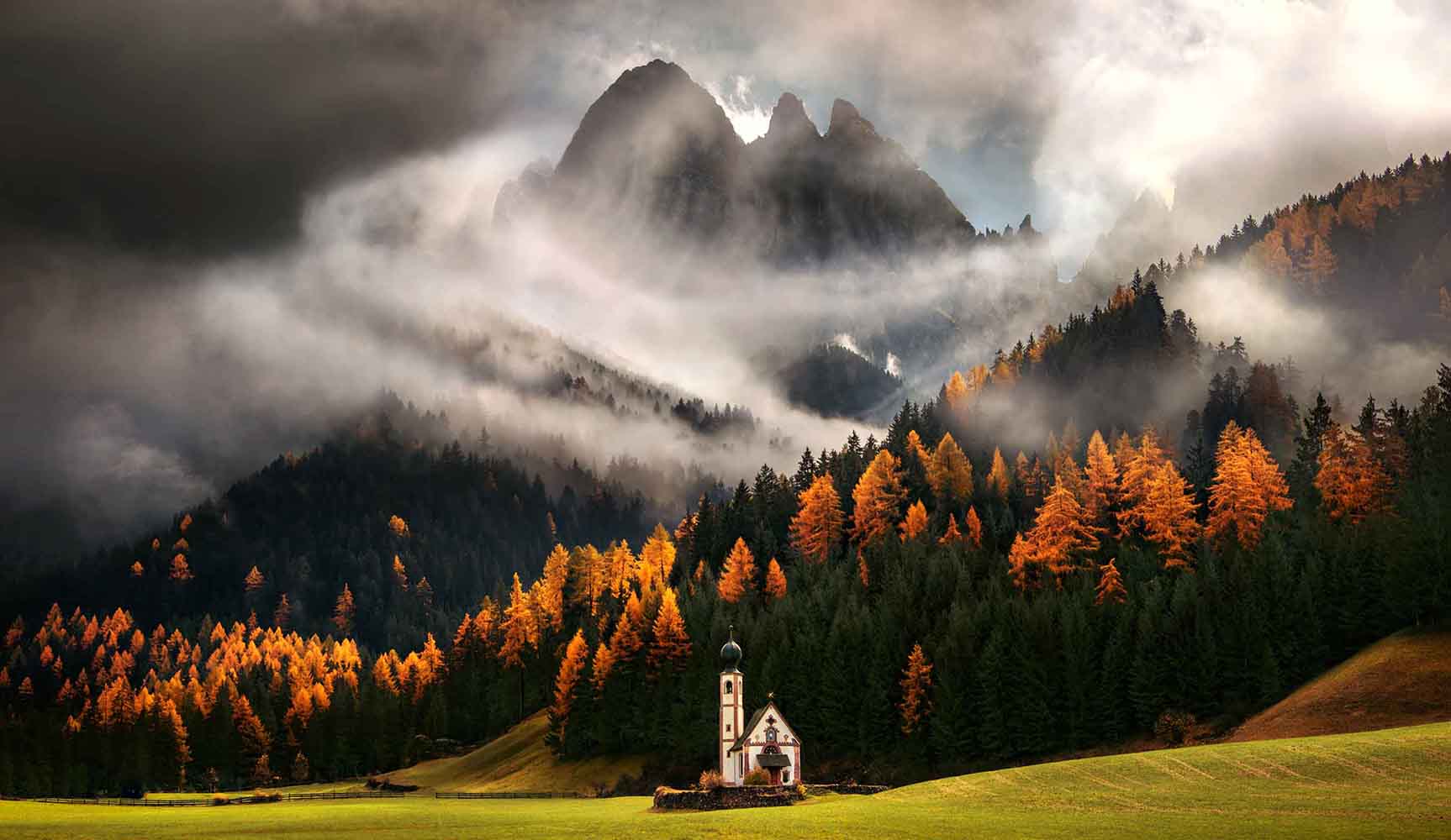 Dolomites Autumn Fall Tour Workshop and photography adventure