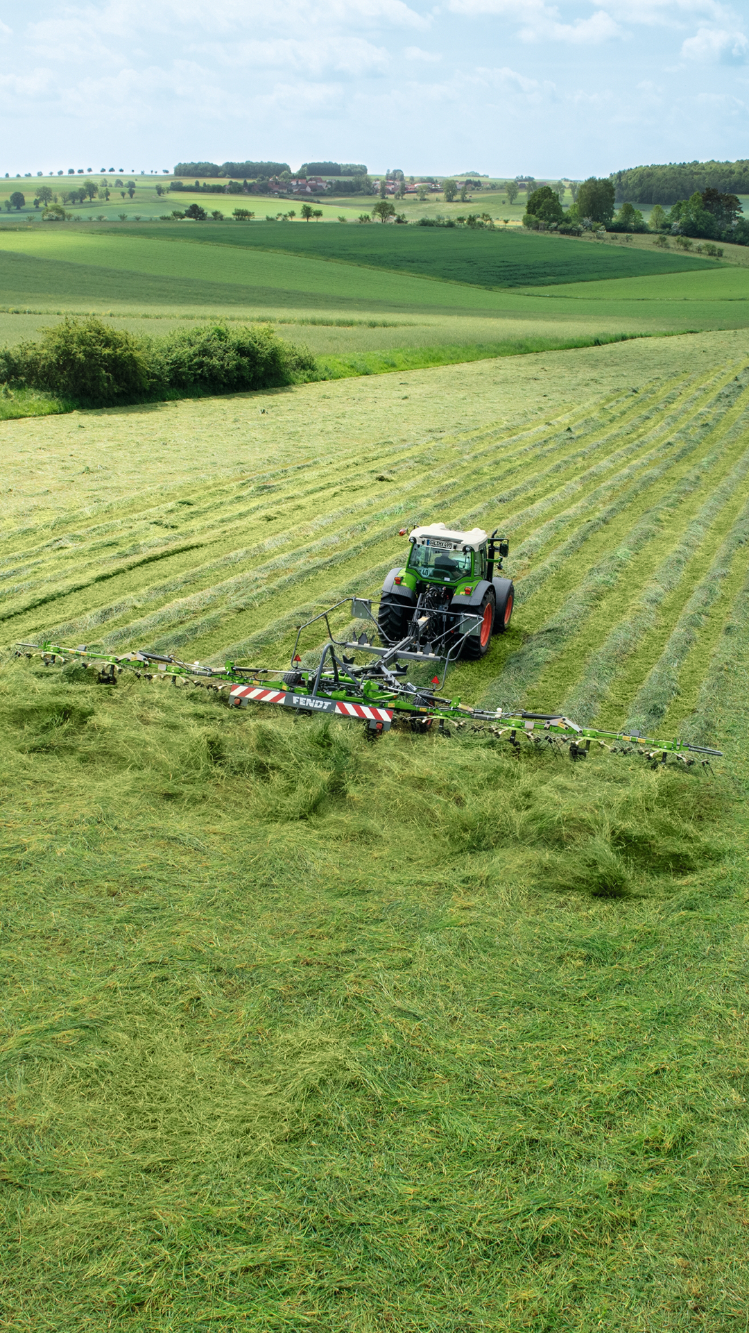 Our Fendt wallpaper, download, and use individually!