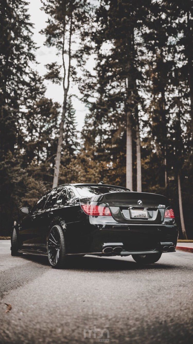 BEAUTIFUL WALLPAPERS BMW FOR IPHONE