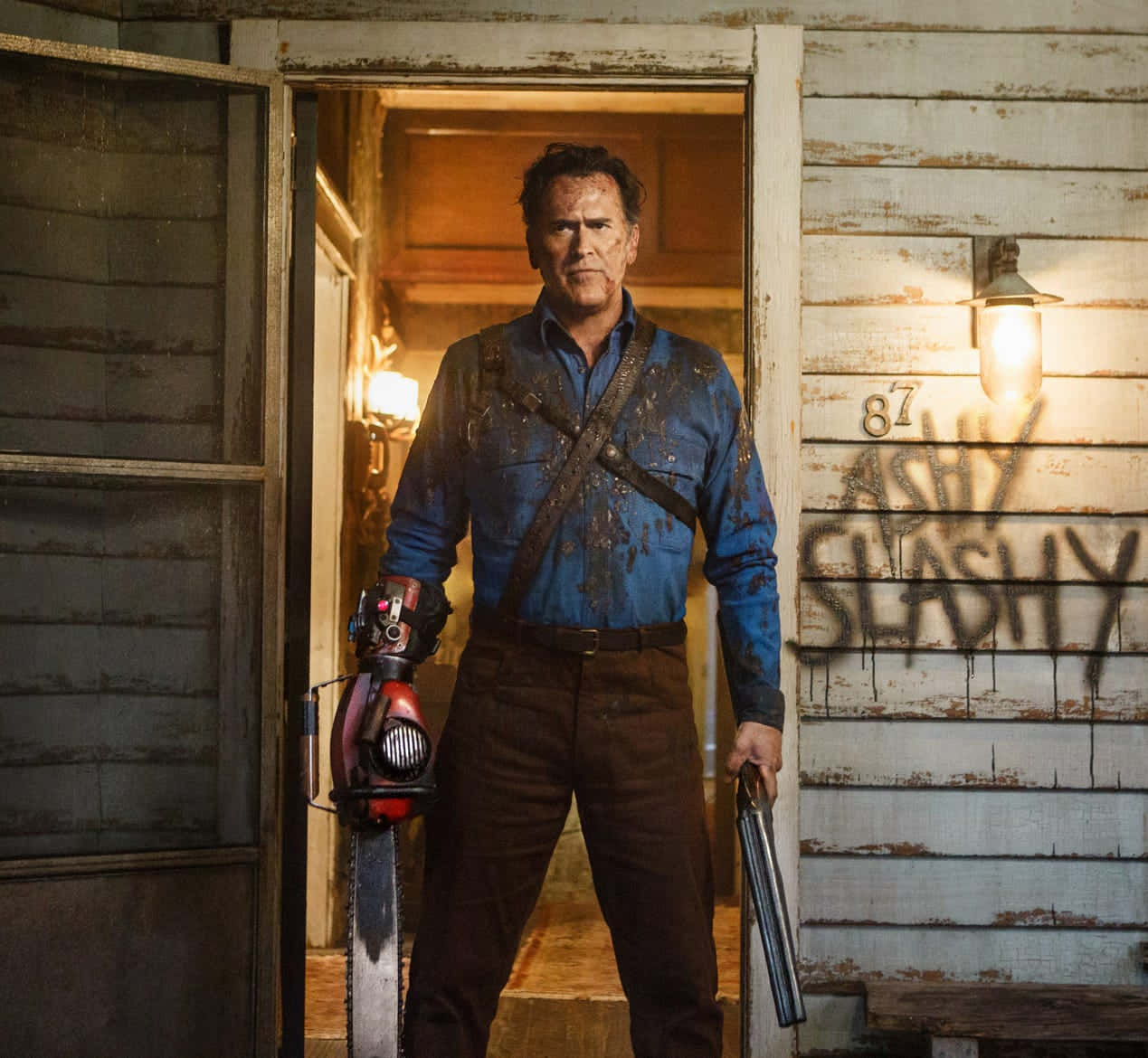 Download Bruce Campbell [wallpaper] Wallpaper