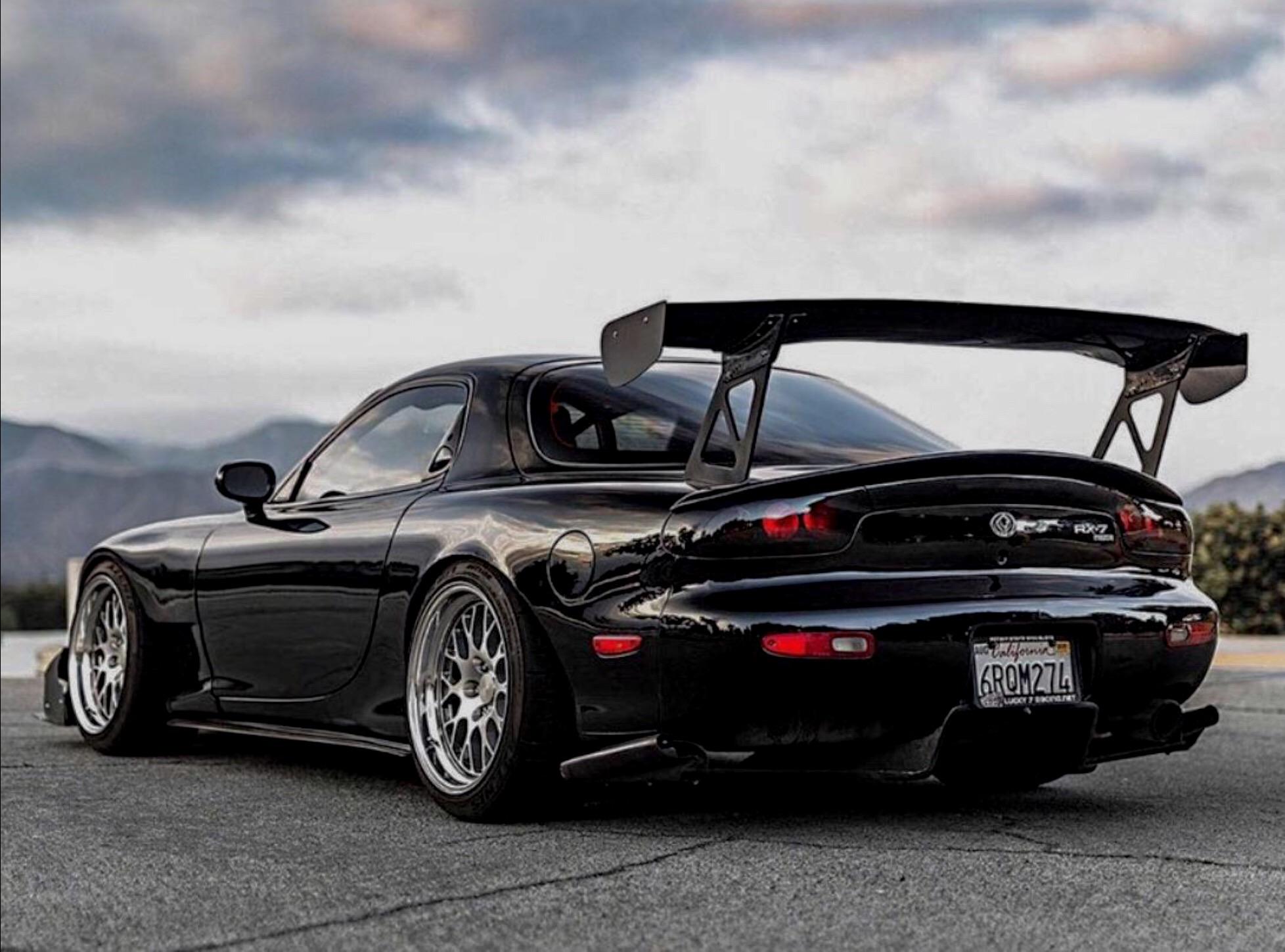 Black Mazda RX7 FD3S