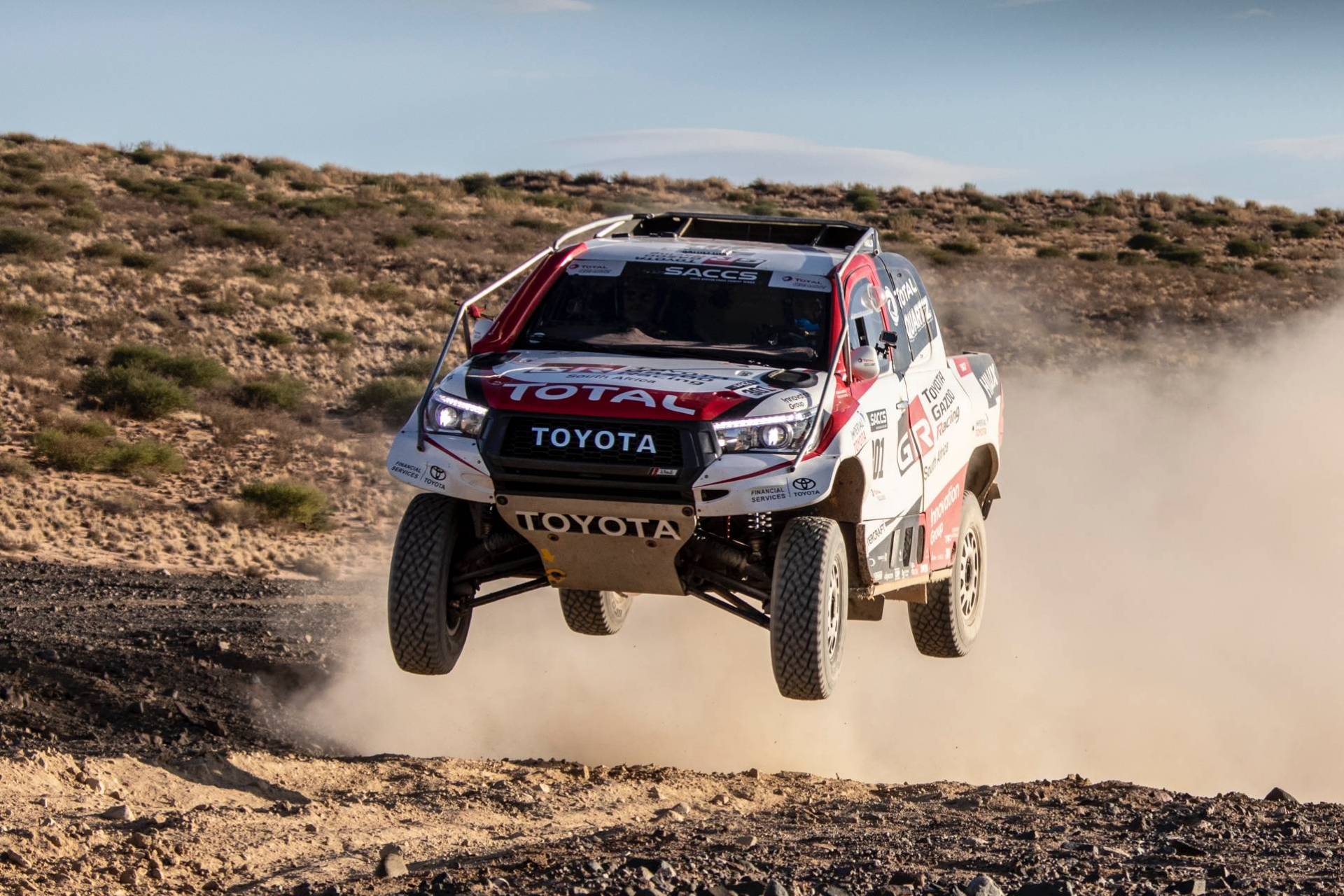 Fernando Alonso All But Confirms 2020 Dakar Rally Entry With Toyota