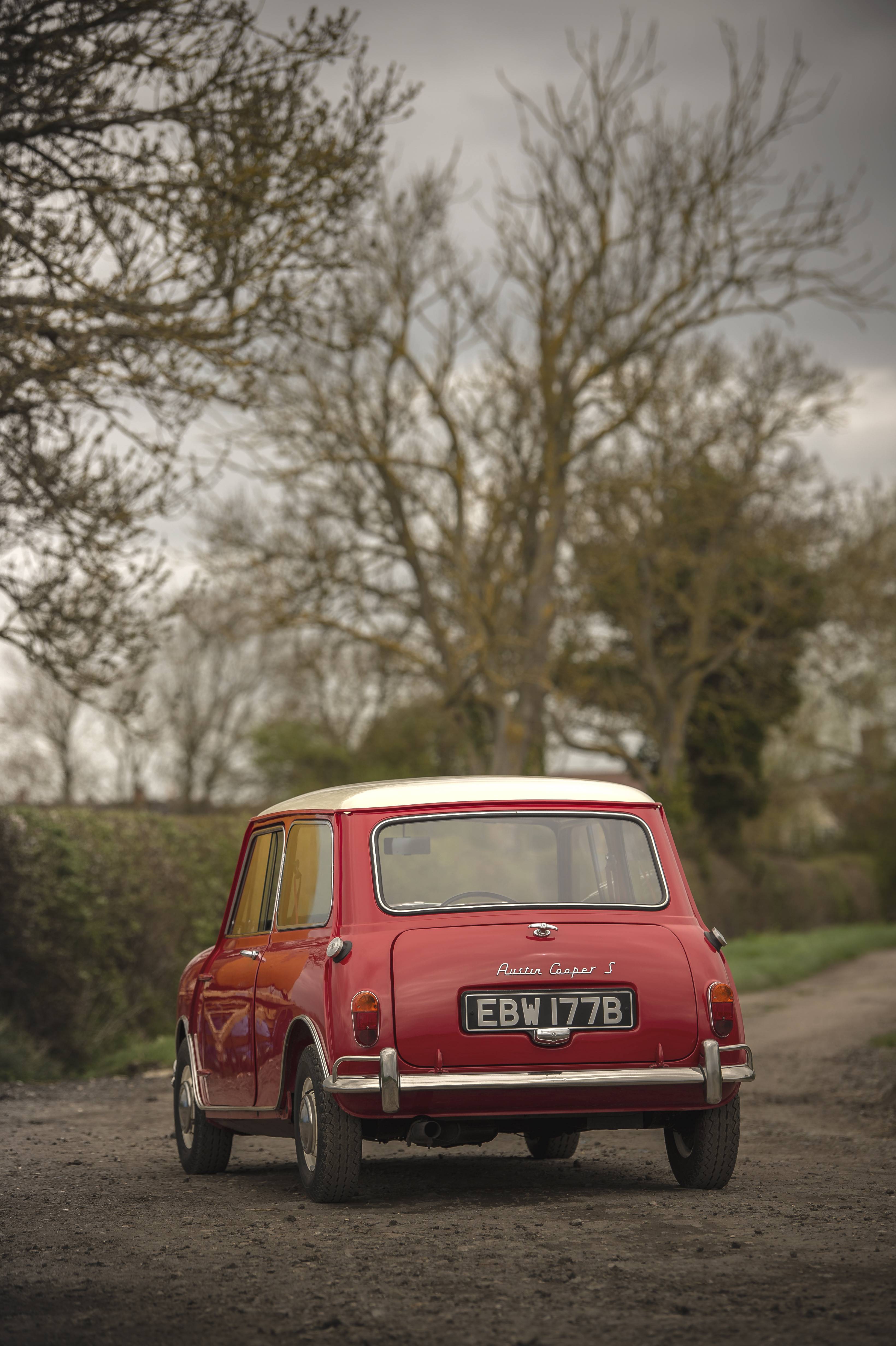 Austin MINI COOPER (1071 S Replica)