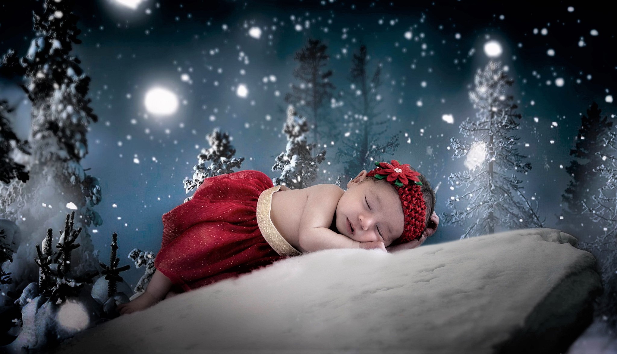 Baby's First Christmas Photo