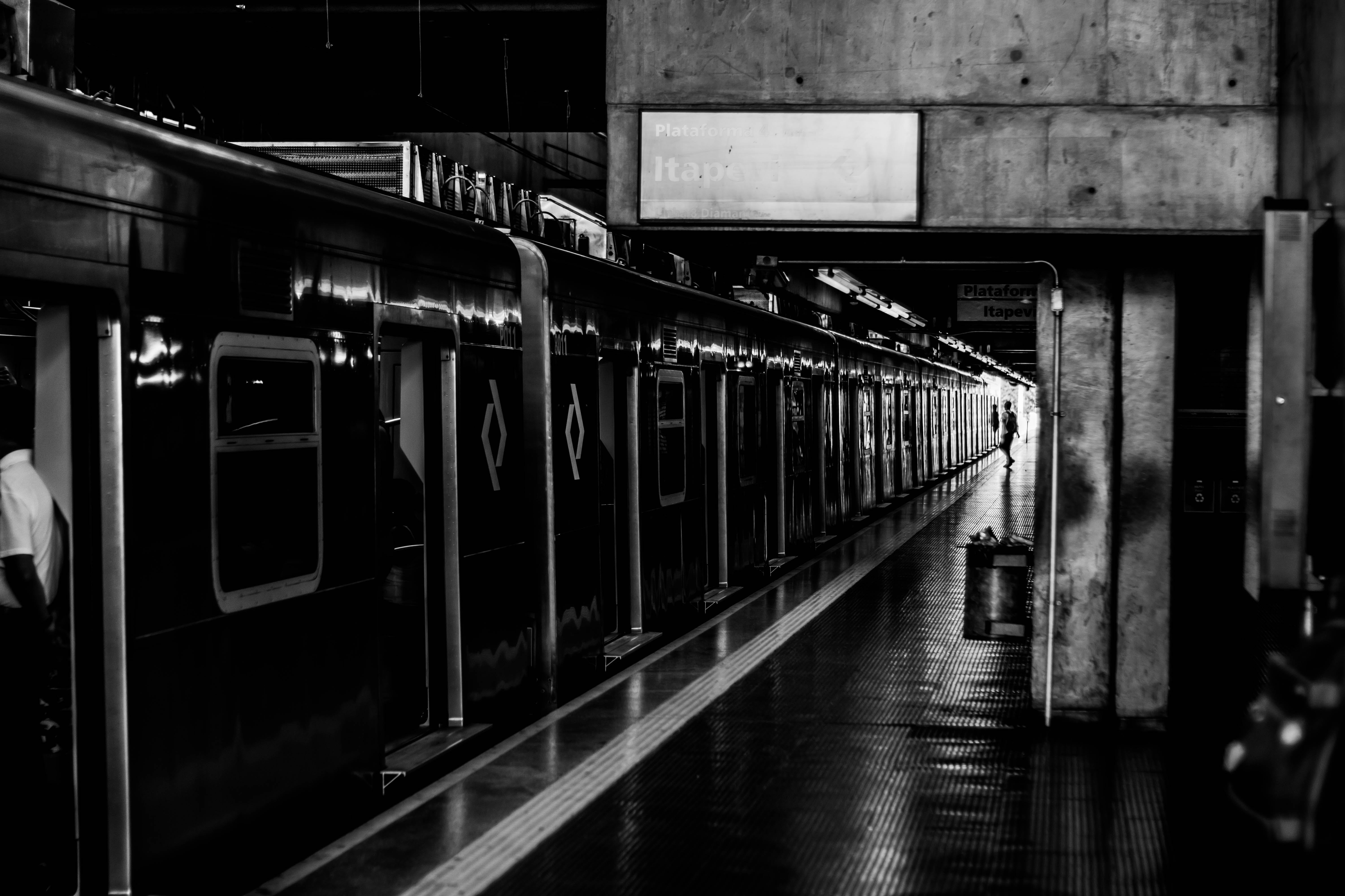 Dark Subway Train Photo, Download The BEST Free Dark Subway Train & HD Image